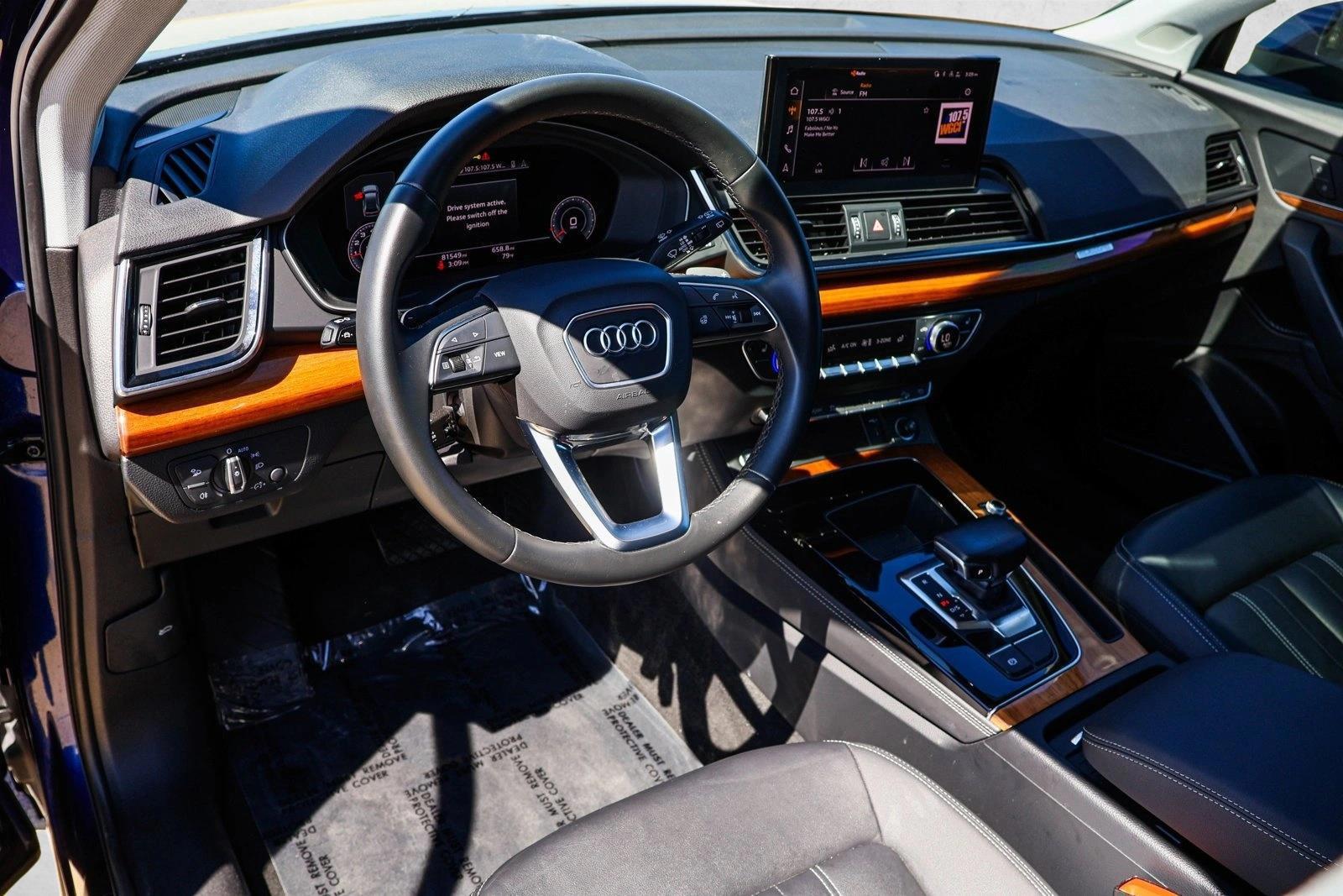 Thumbnail: 2021 Audi Q5 - 3