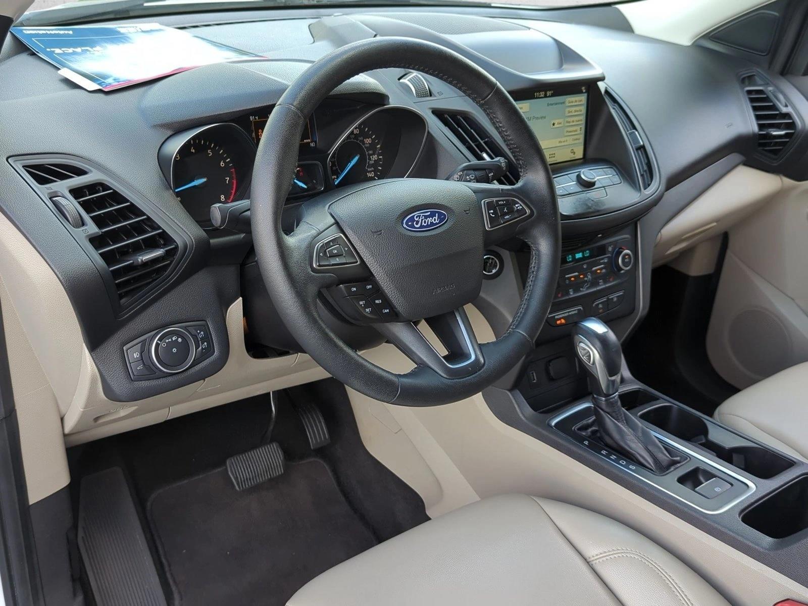 Thumbnail: 2019 Ford Escape - 3