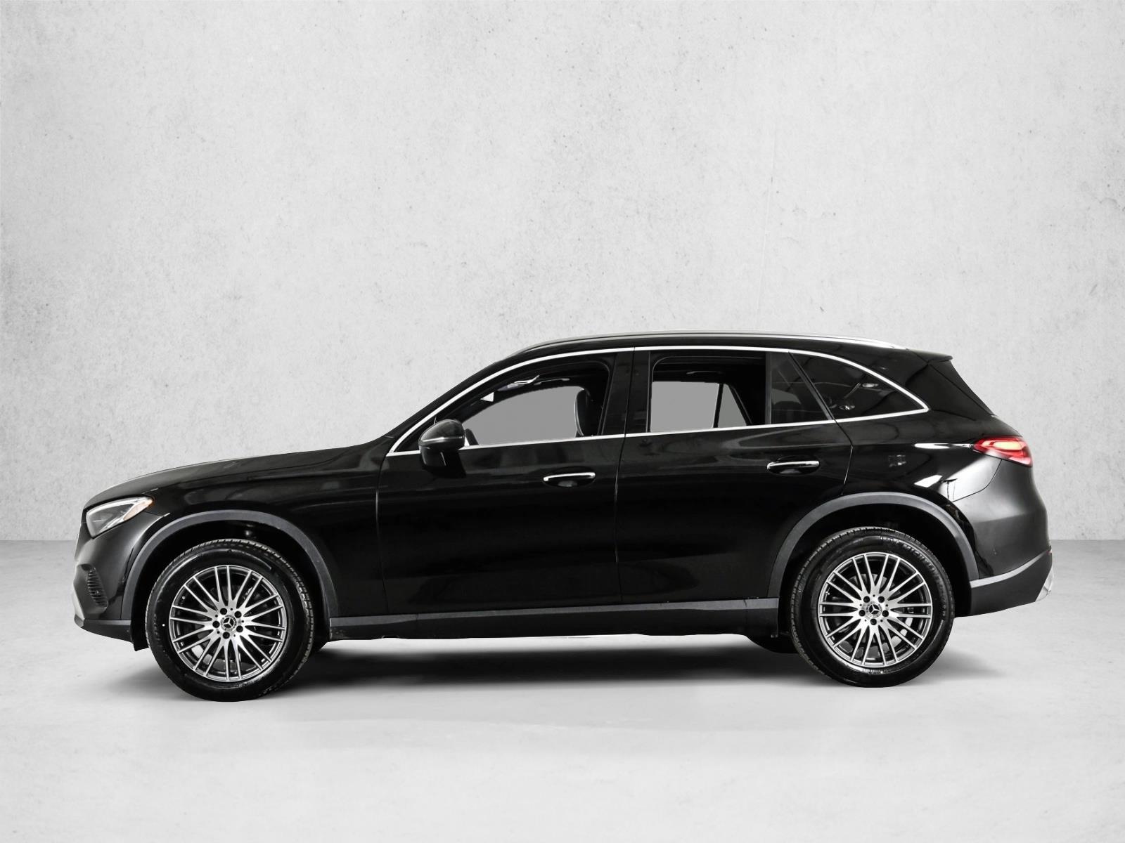 Thumbnail: 2026 Mercedes-Benz GLC - 2