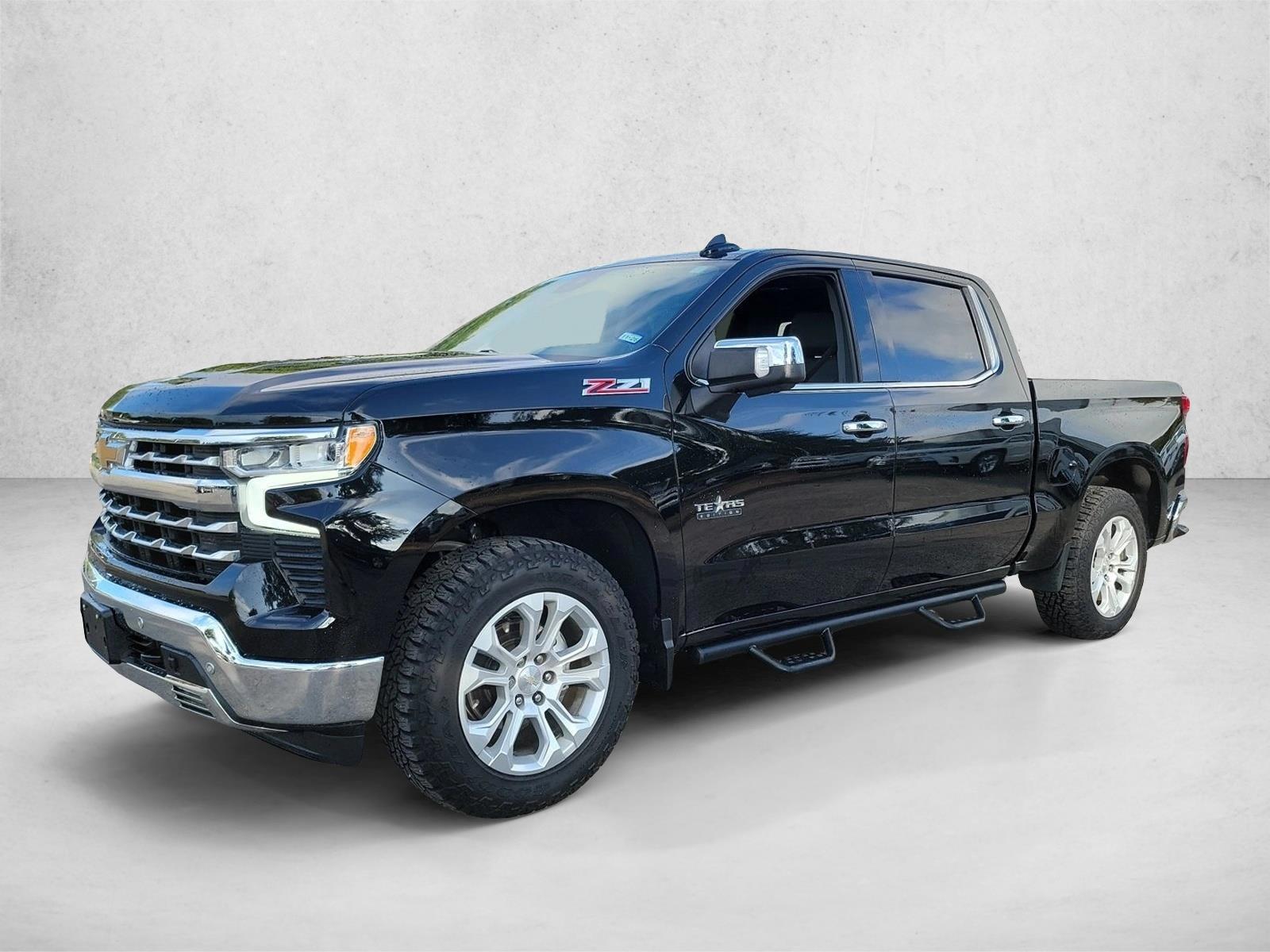 Thumbnail: 2022 Chevrolet Silverado 1500 - 1