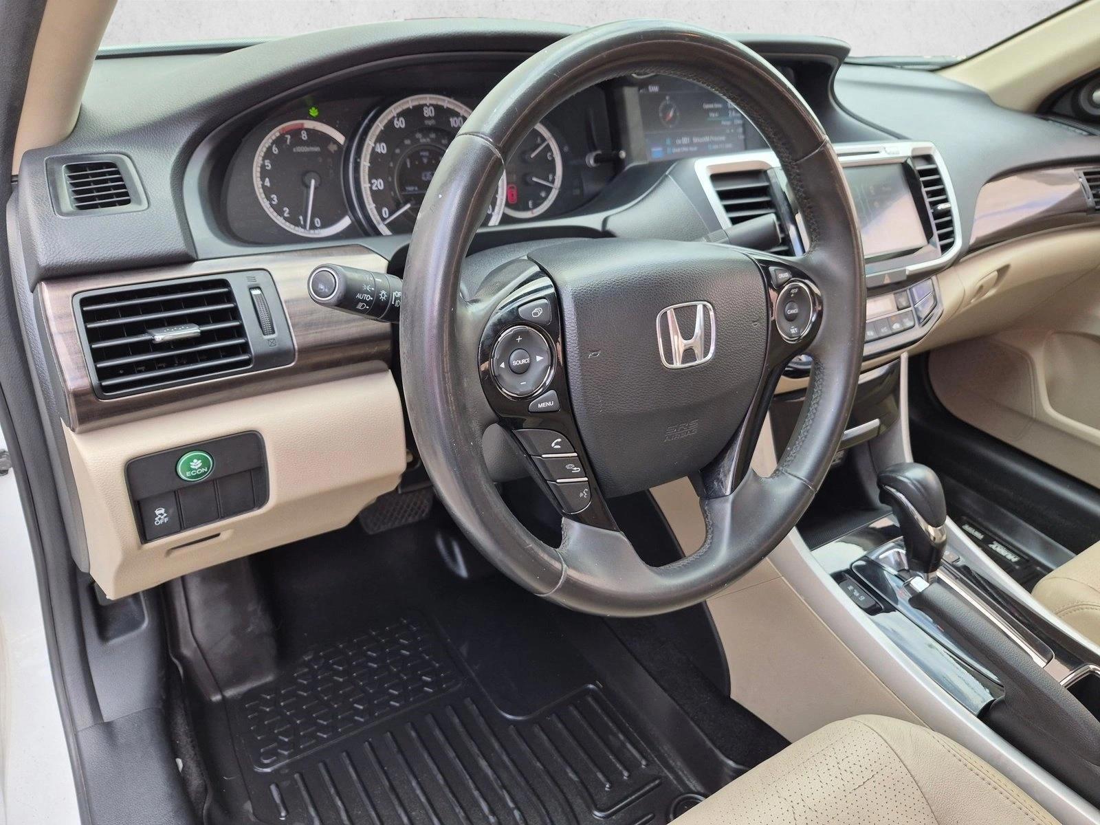 Thumbnail: 2017 Honda Accord - 3