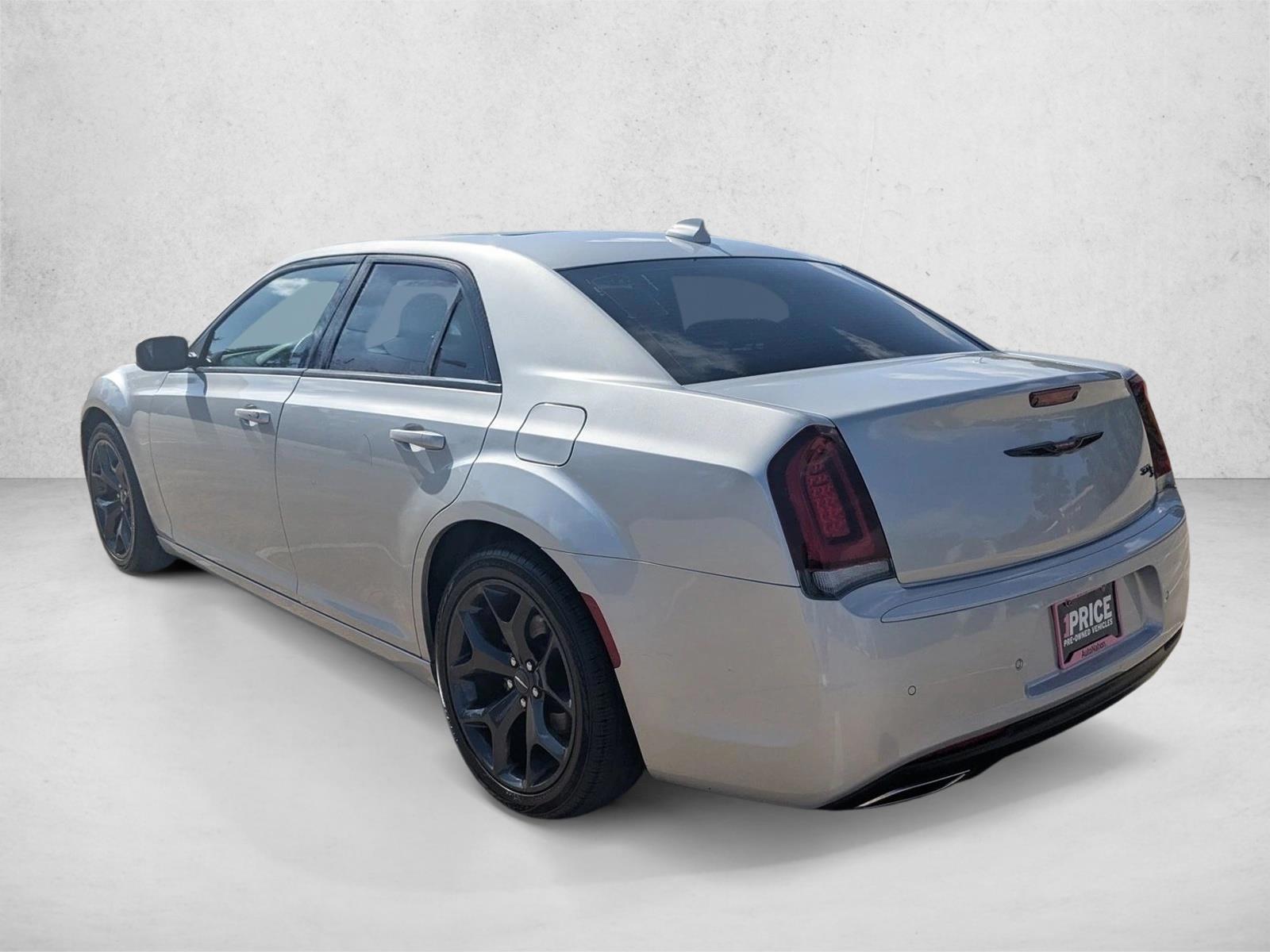 2023 Chrysler 300