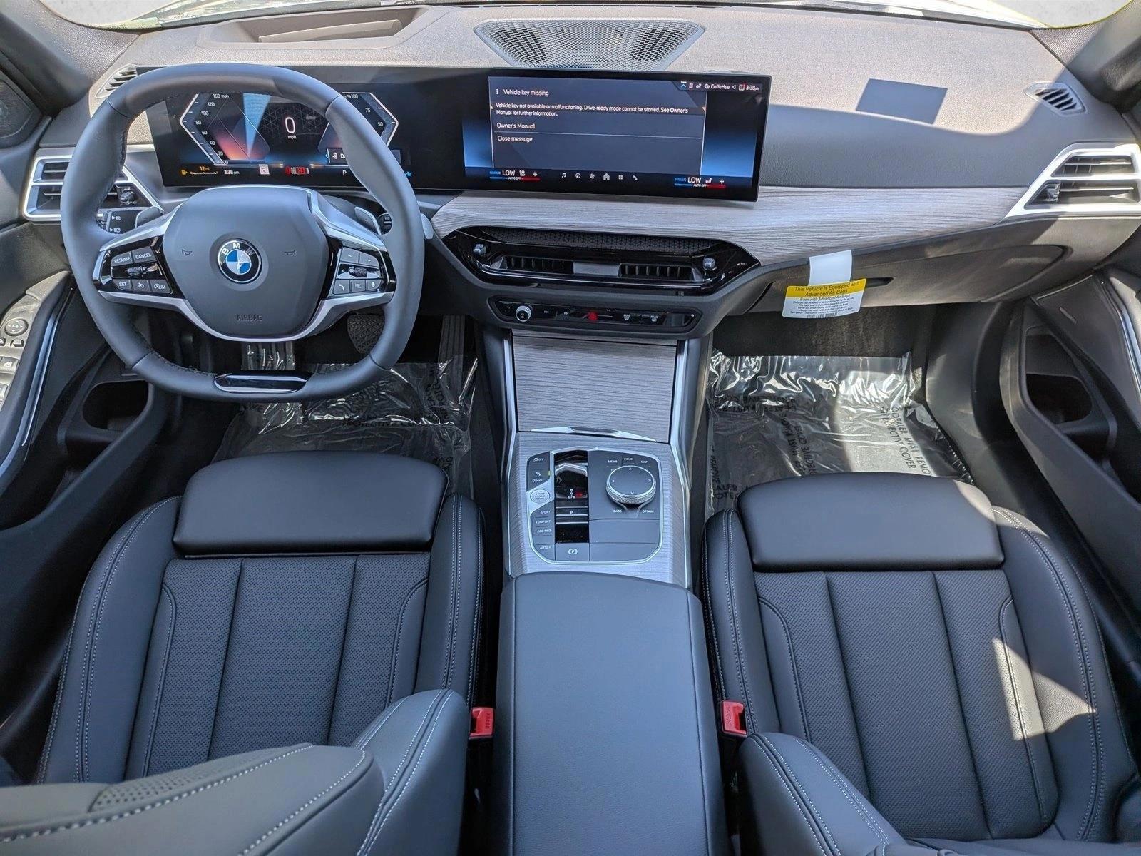 Thumbnail: 2026 BMW 3 Series - 3