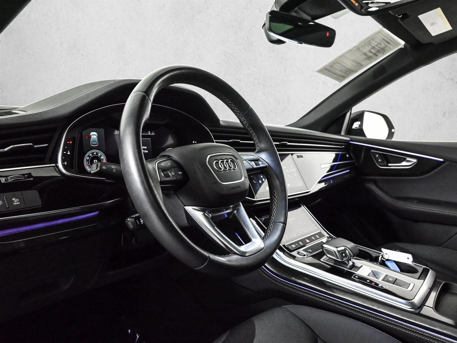 Thumbnail: 2023 Audi Q8 - 3