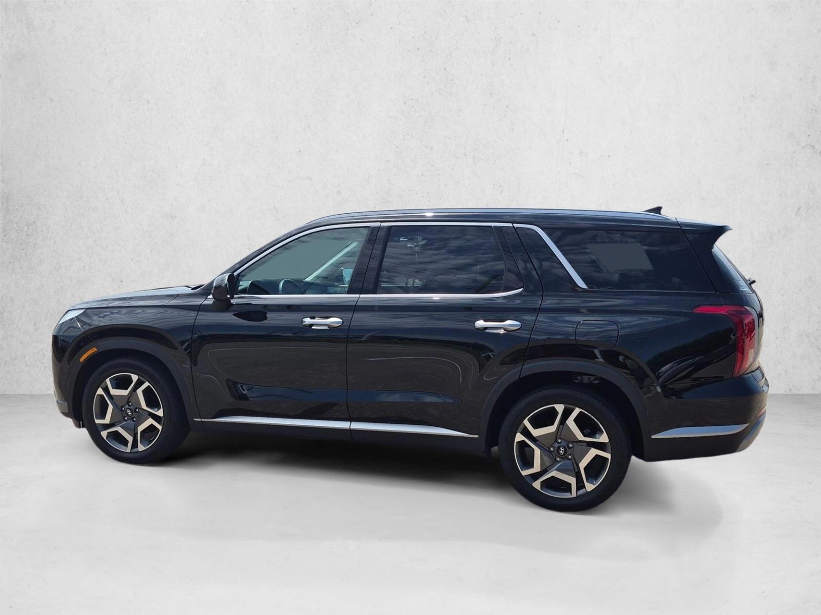 Thumbnail: 2023 Hyundai Palisade - 2