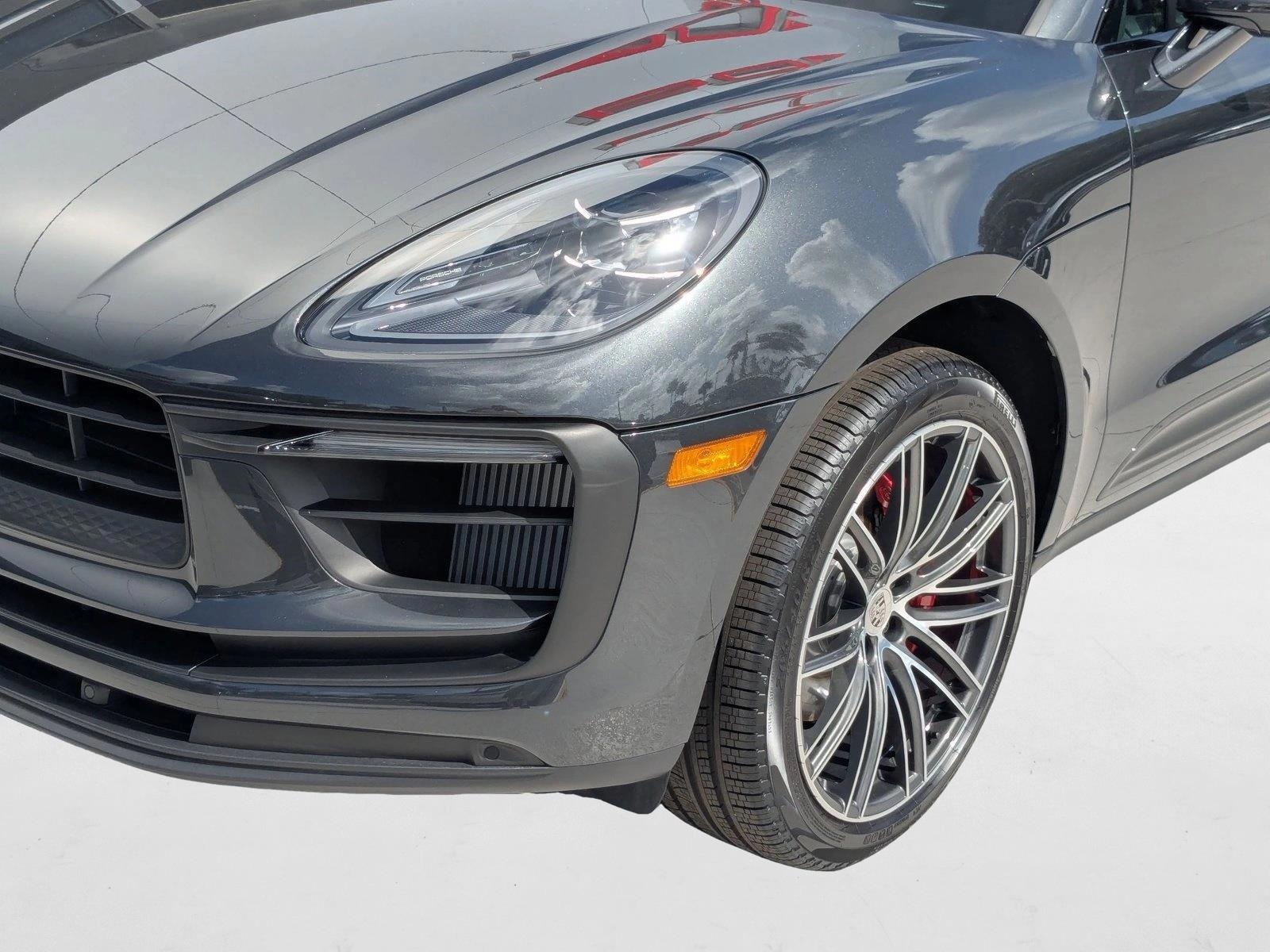 2025 Porsche Macan S - Photo 12