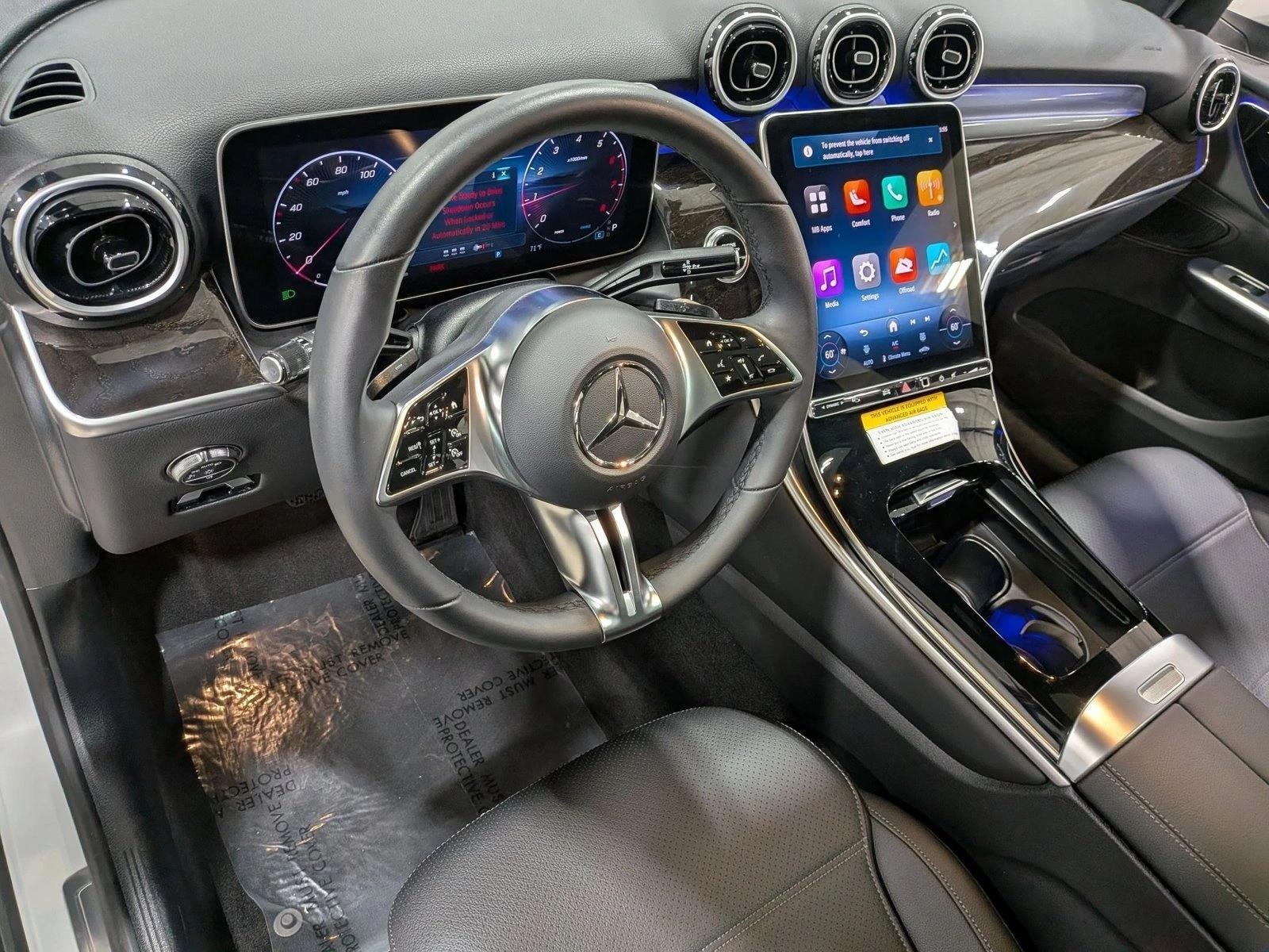 Thumbnail: 2026 Mercedes-Benz GLC - 3