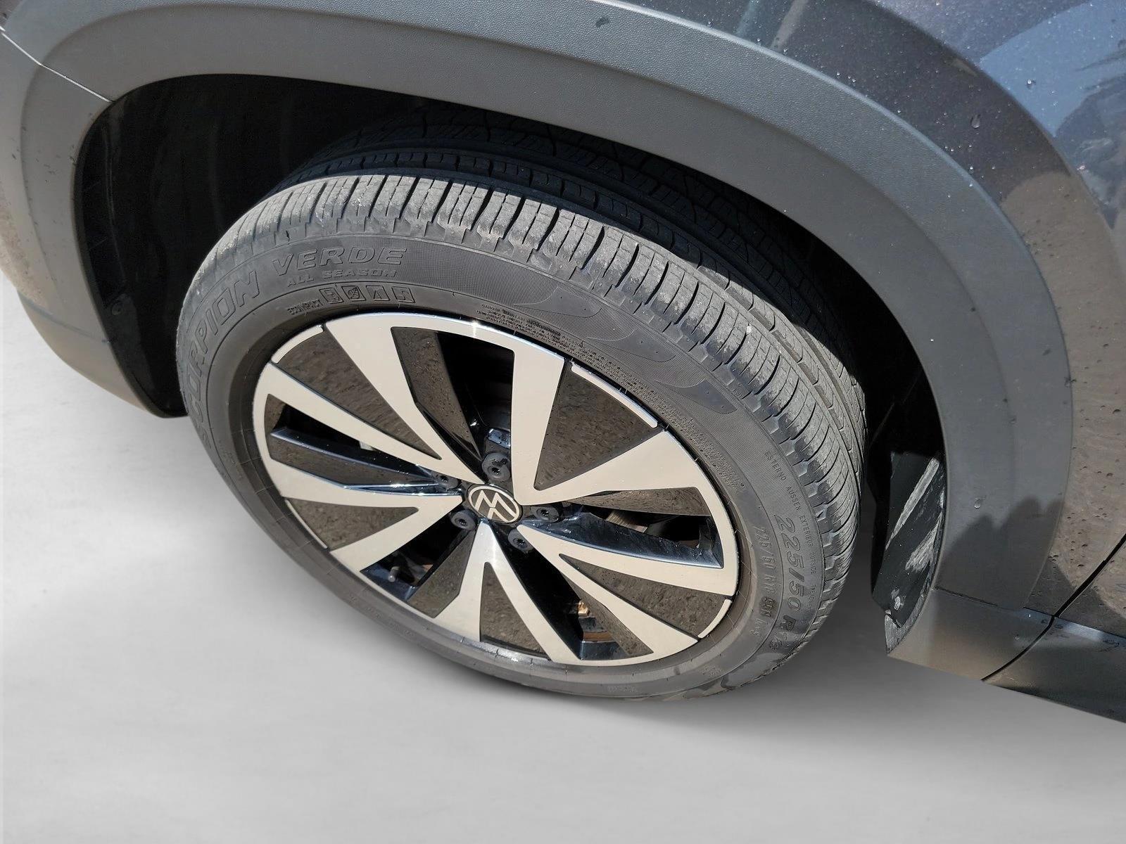2023 Volkswagen Taos SE - Photo 9