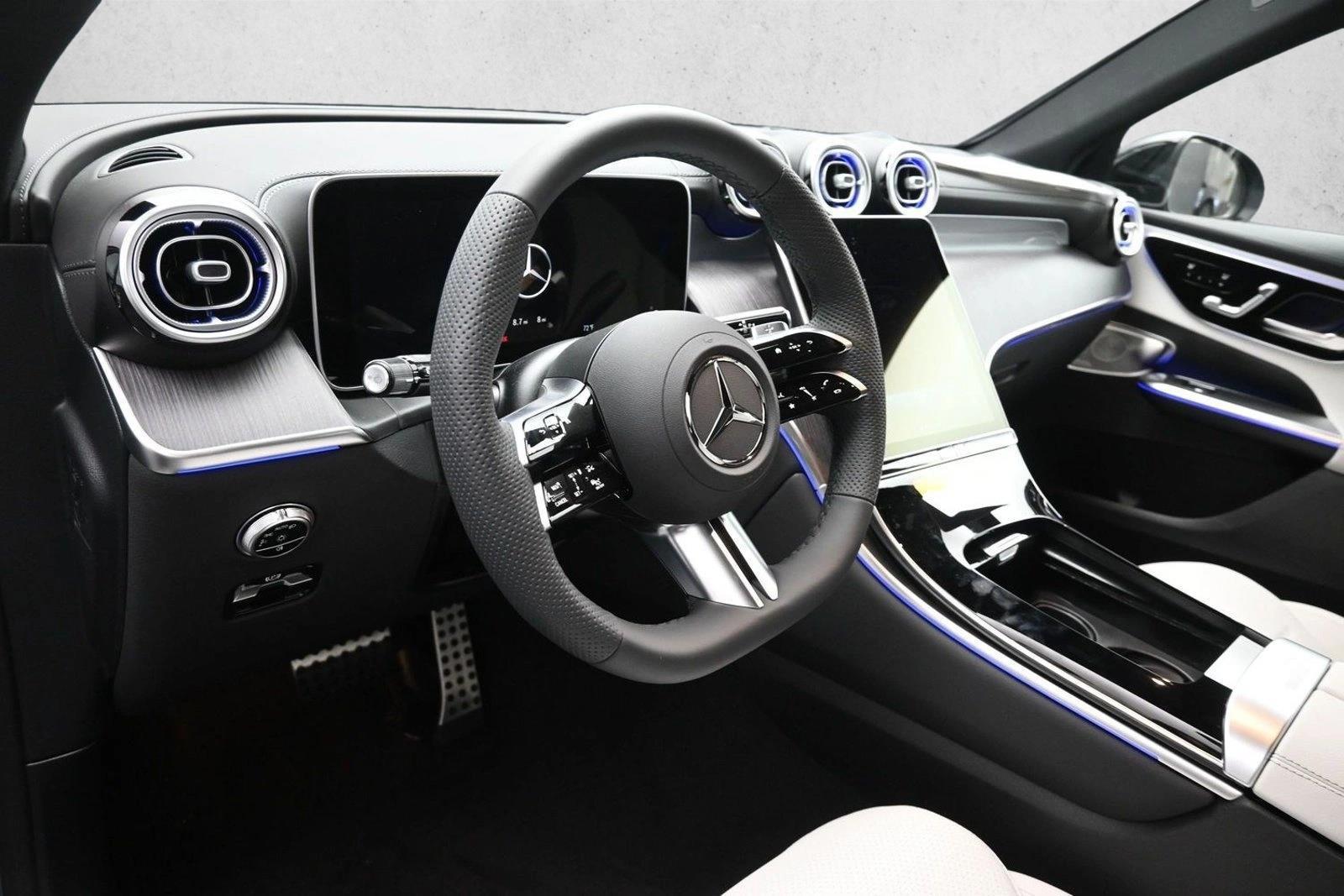 Thumbnail: 2026 Mercedes-Benz GLC - 3