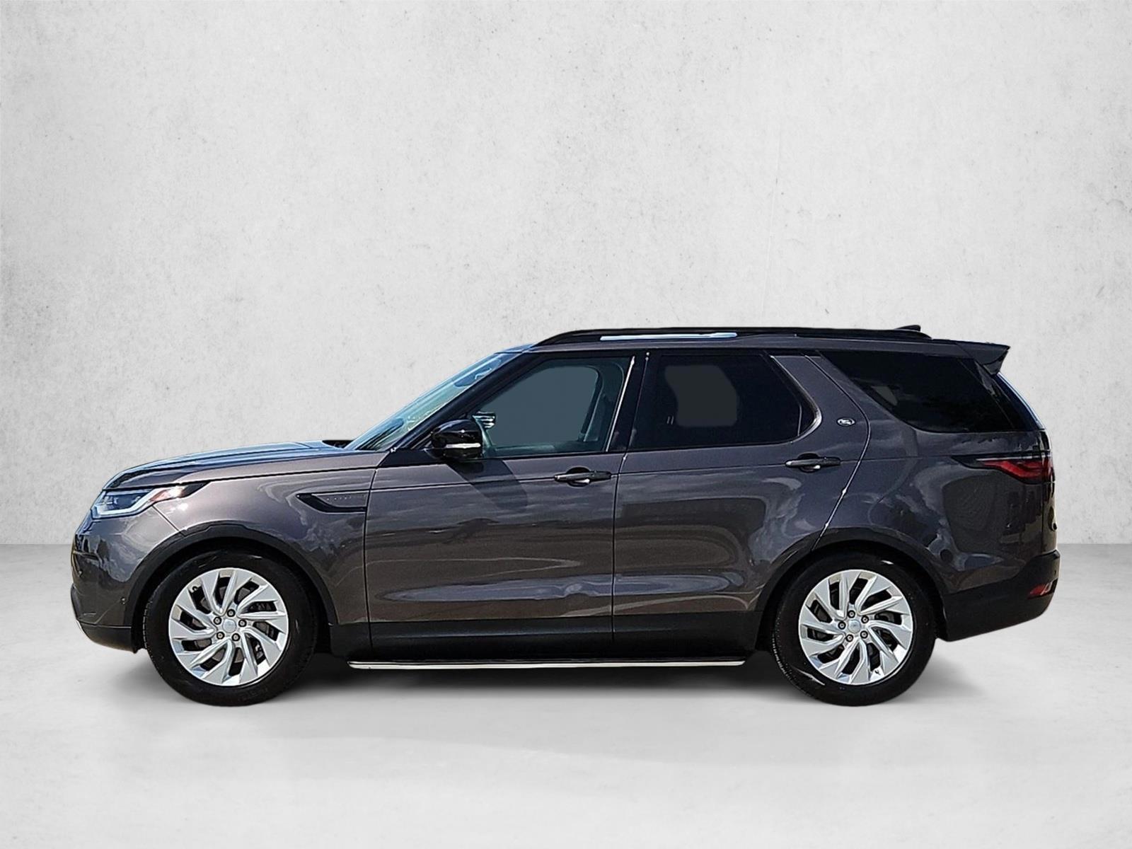 Thumbnail: 2024 Land Rover Discovery - 2