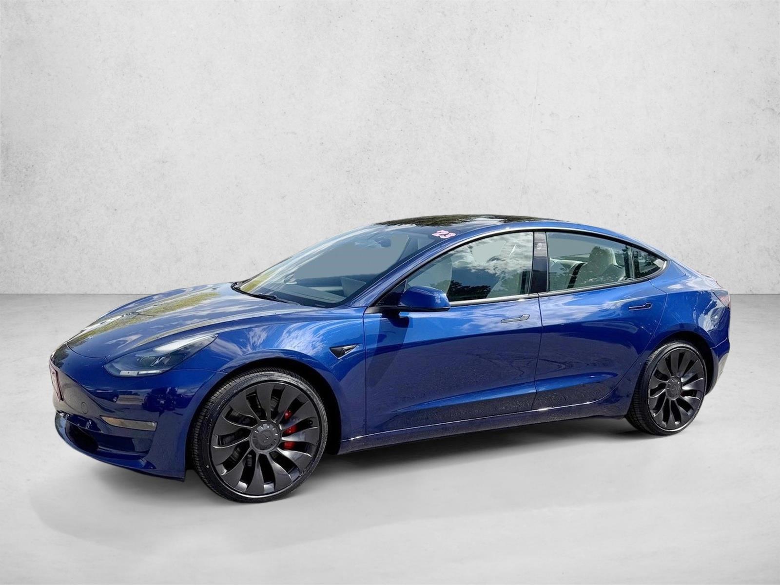 Thumbnail: 2023 Tesla Model 3 - 1