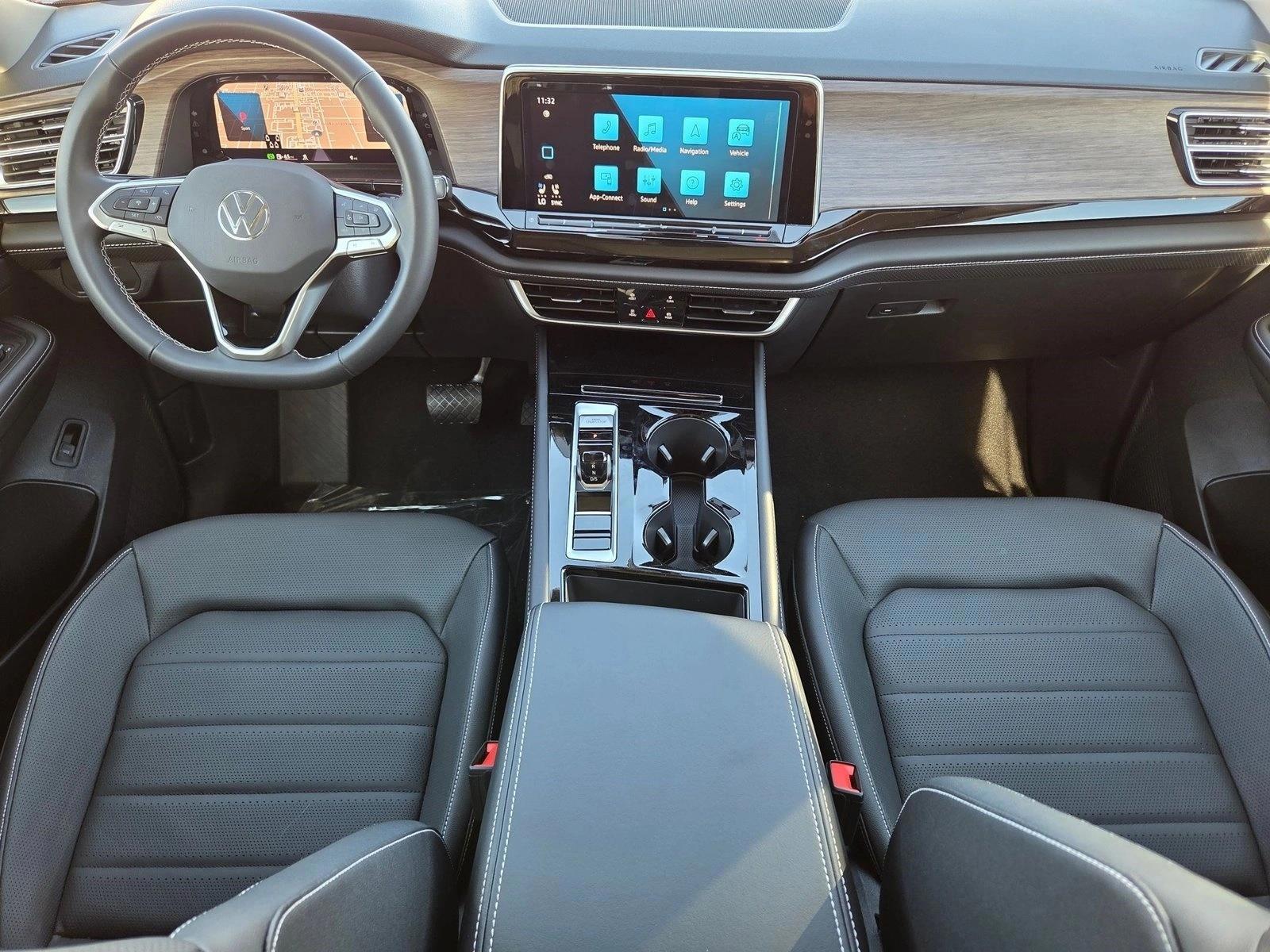 Thumbnail: 2026 Volkswagen Atlas - 4