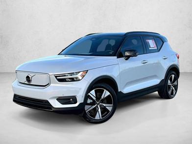 2022 Volvo XC40  -
                  Fort Myers, FL