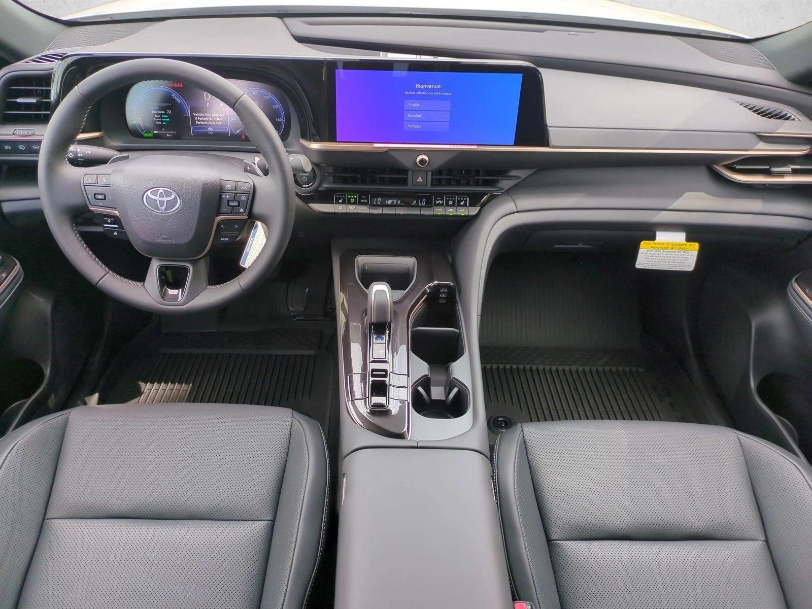 Thumbnail: 2026 Toyota Crown Signia - 3