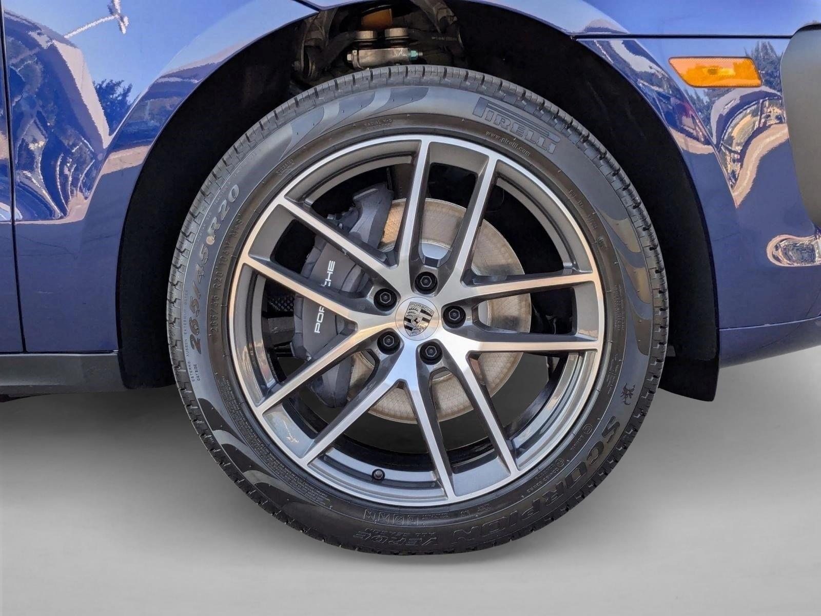 2026 Porsche Macan T - Photo 29