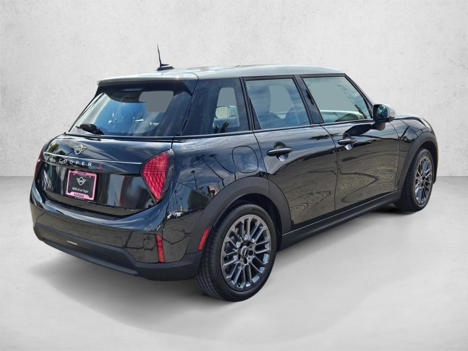 2026 MINI Hardtop 4 Door S - Photo 5