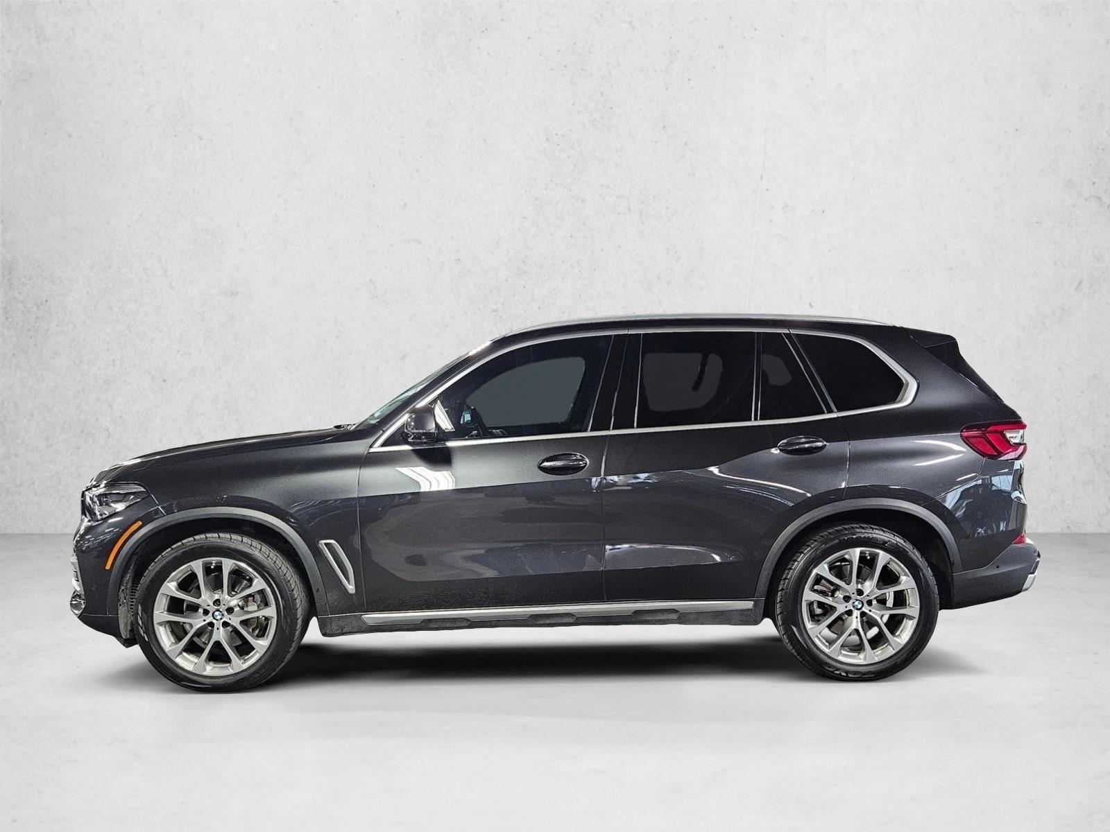 Thumbnail: 2022 BMW X5 - 2