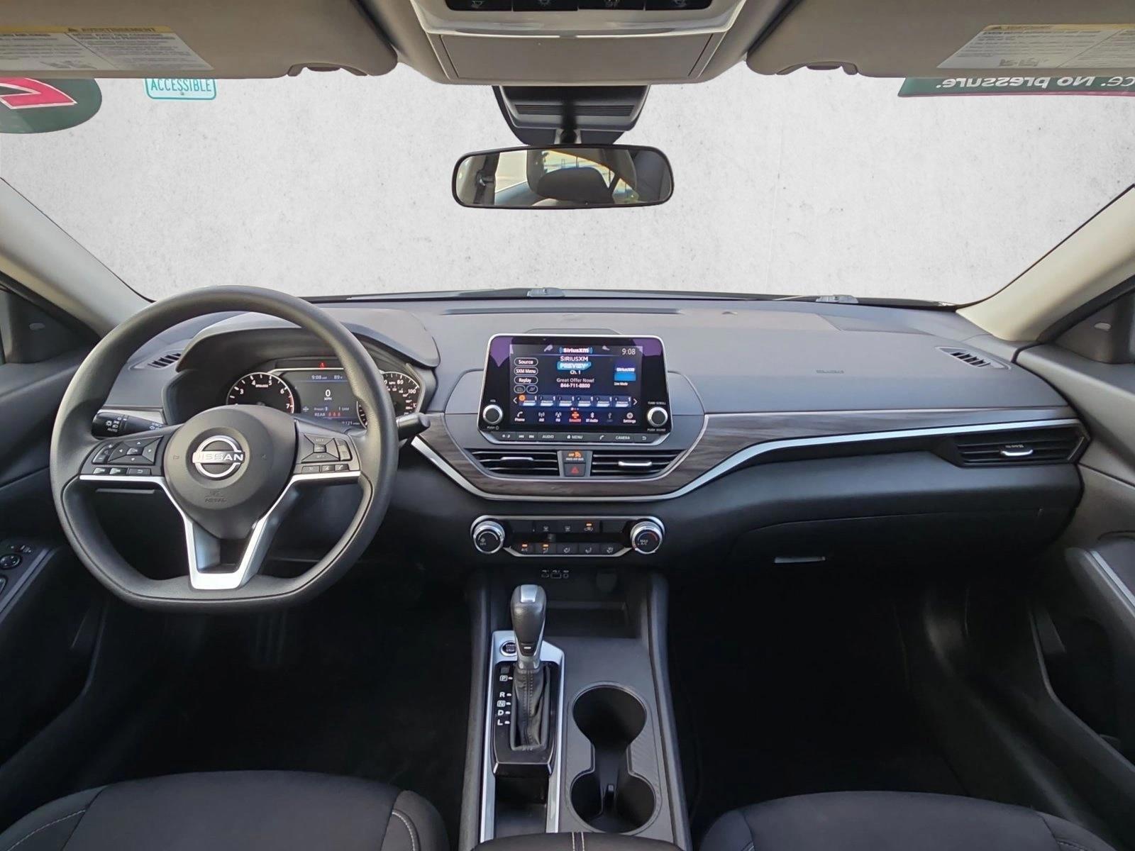 Thumbnail: 2025 Nissan Altima - 3