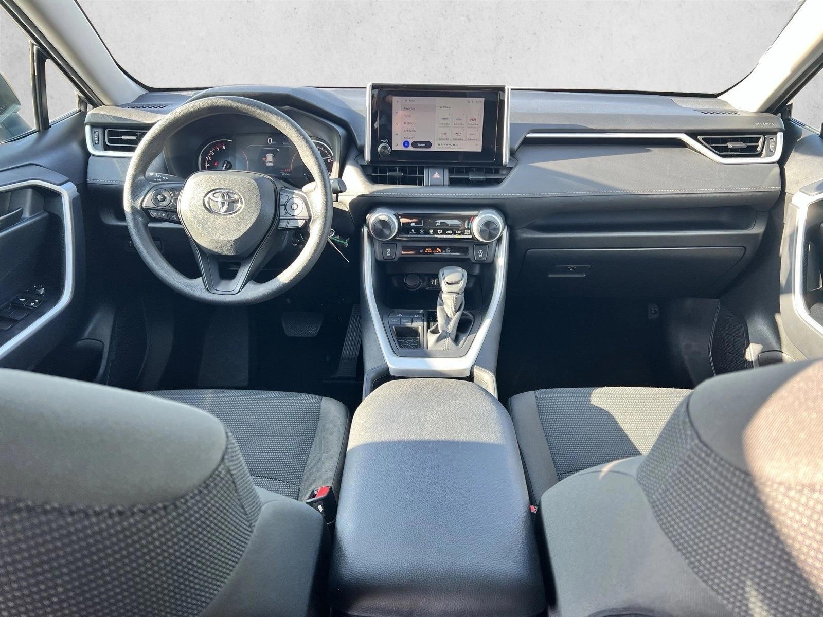 Thumbnail: 2025 Toyota RAV4 - 3