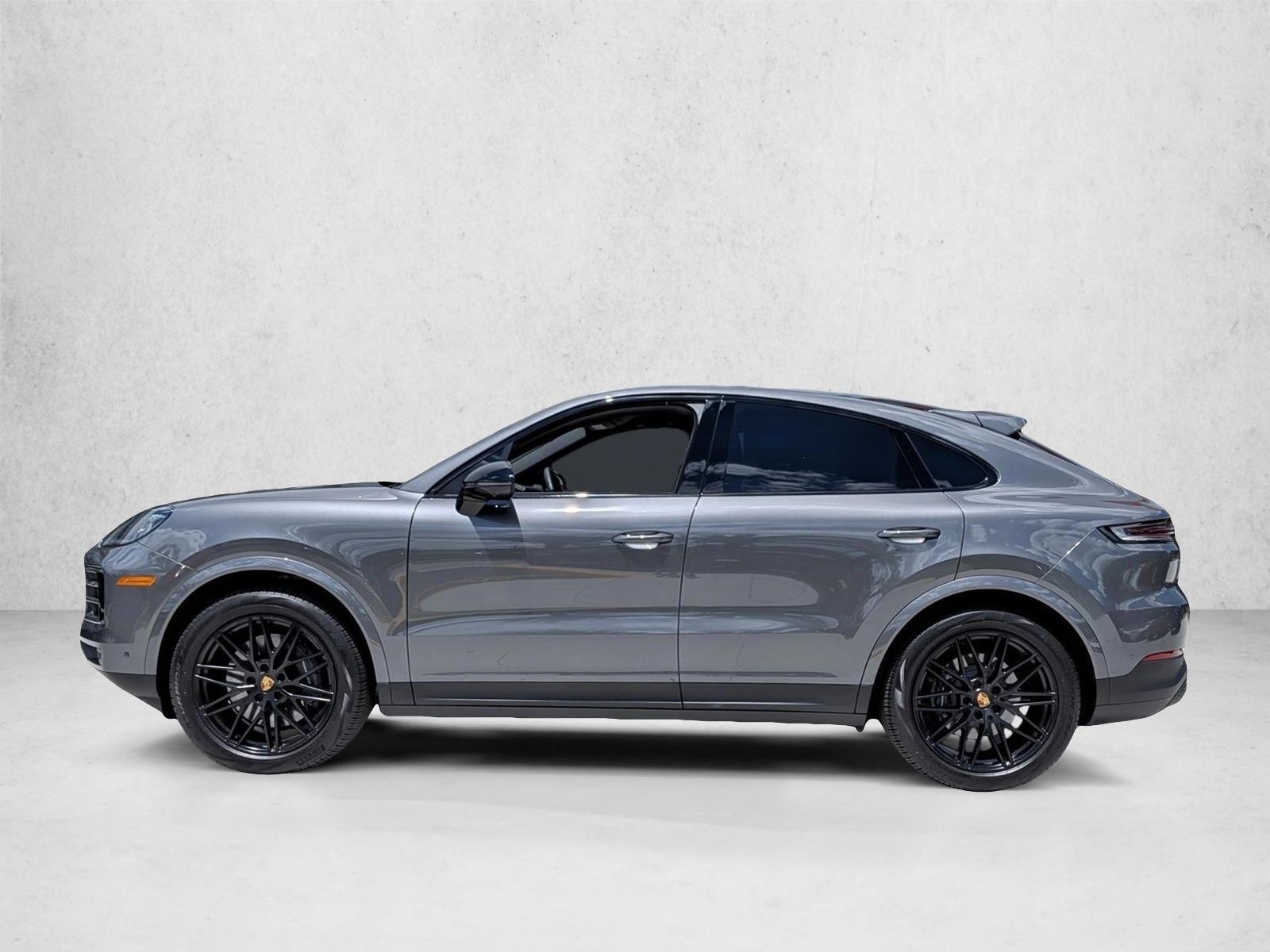 Thumbnail: 2025 Porsche Cayenne - 2
