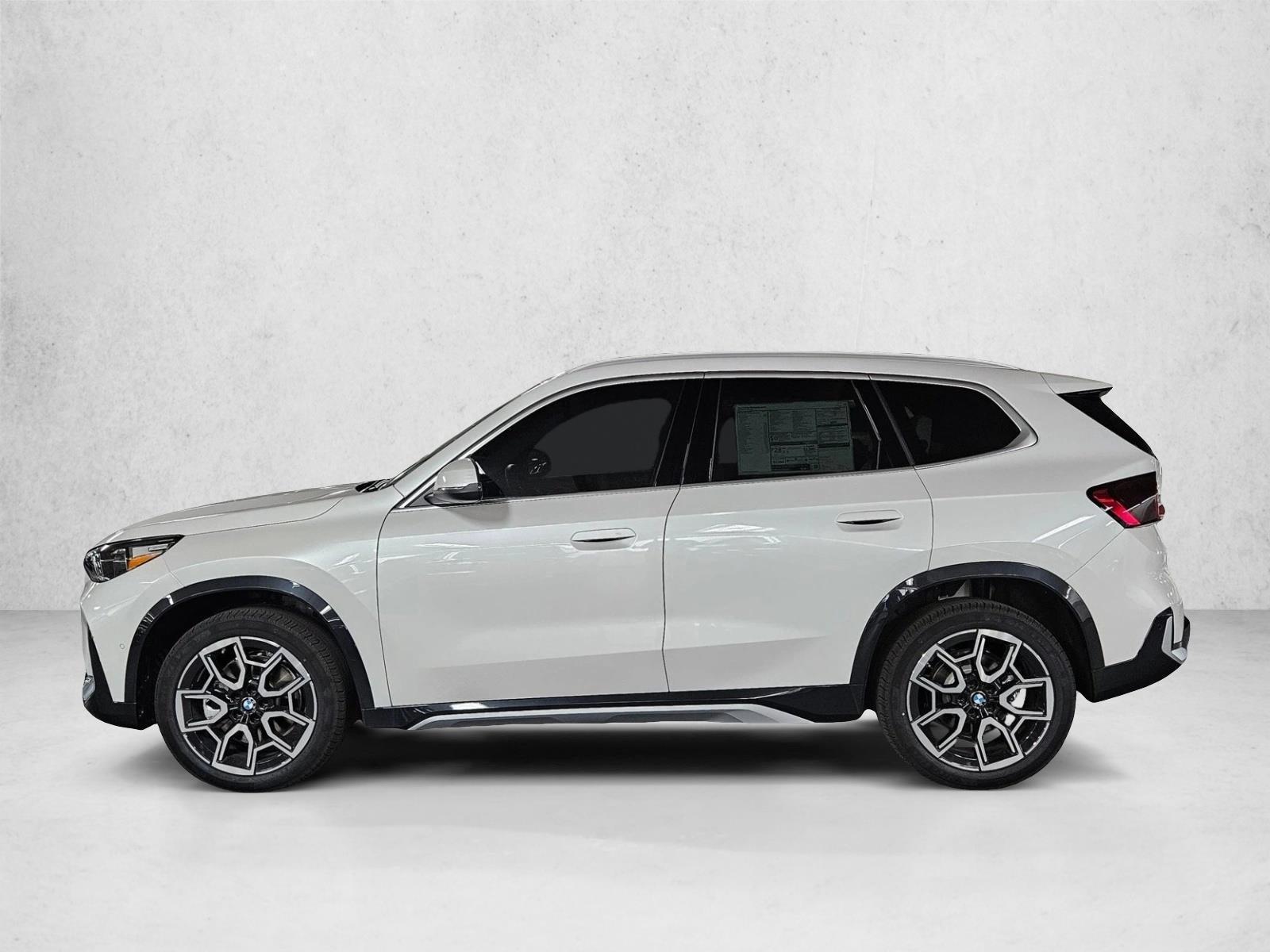 Thumbnail: 2026 BMW X1 - 2