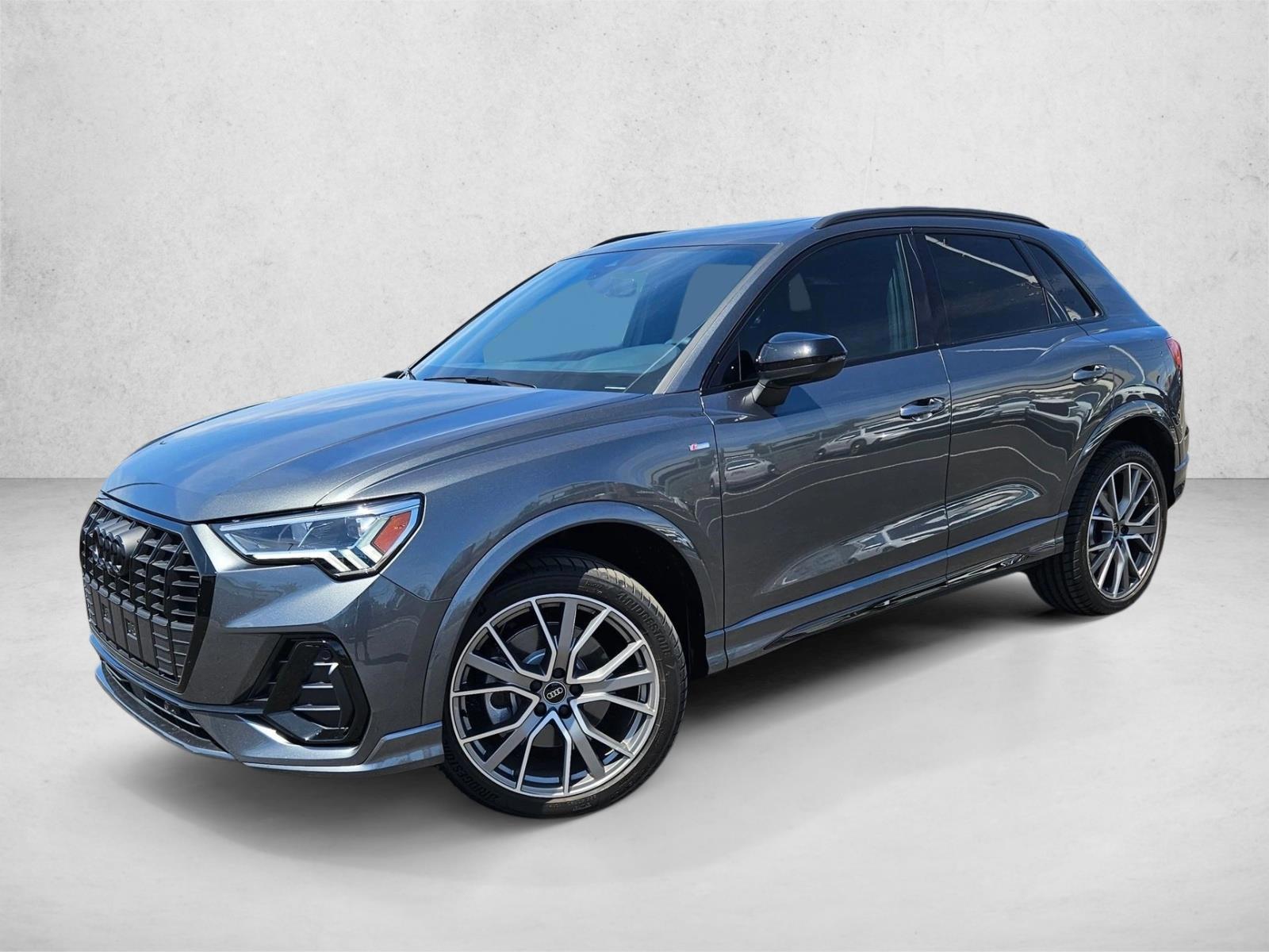 Thumbnail: 2025 Audi Q3 - 1
