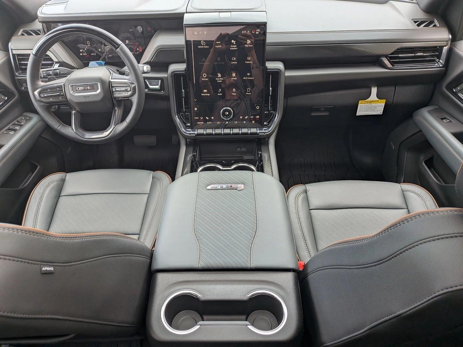 Thumbnail: 2026 GMC Yukon XL - 4