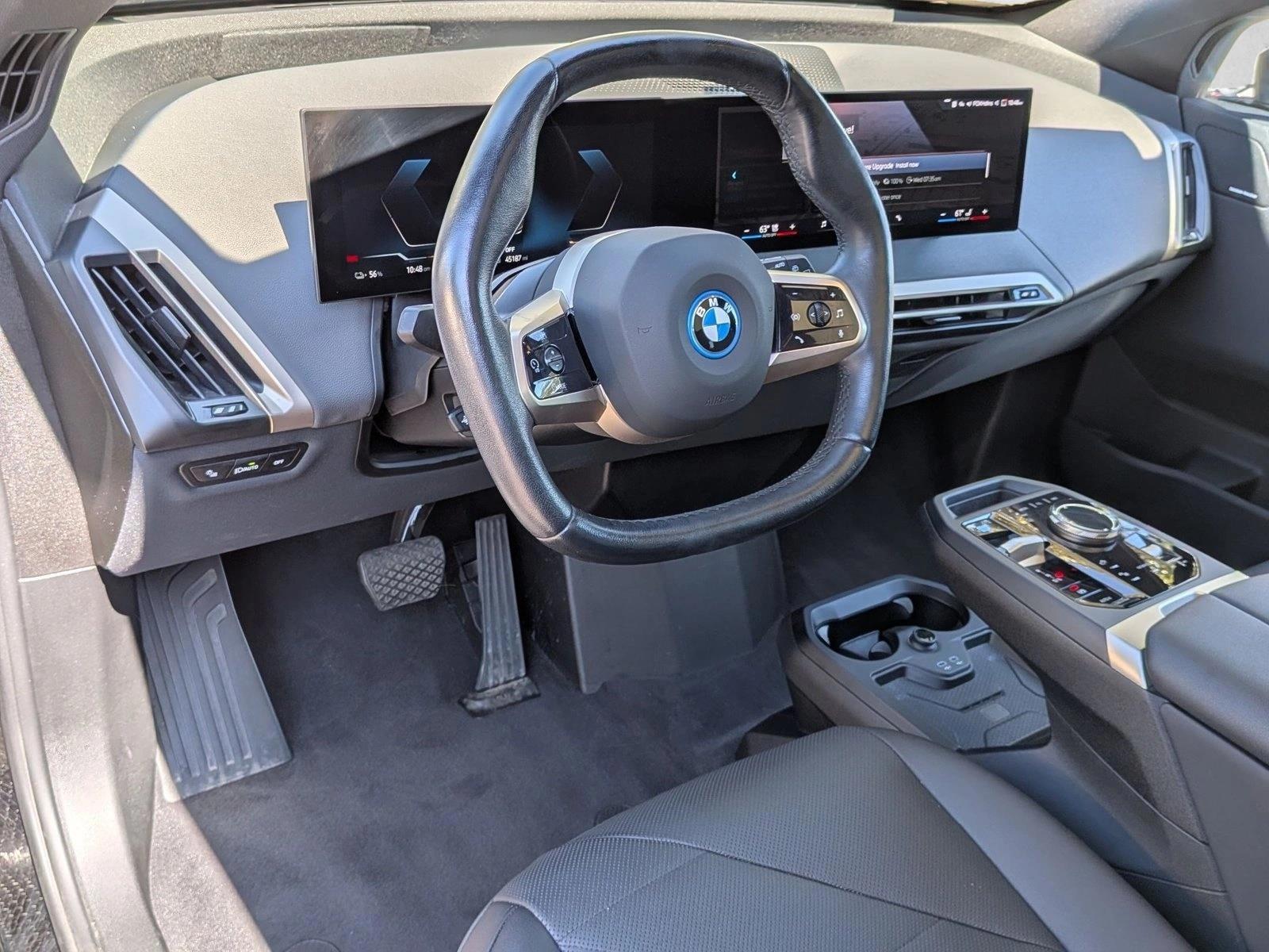 Thumbnail: 2024 BMW iX - 3