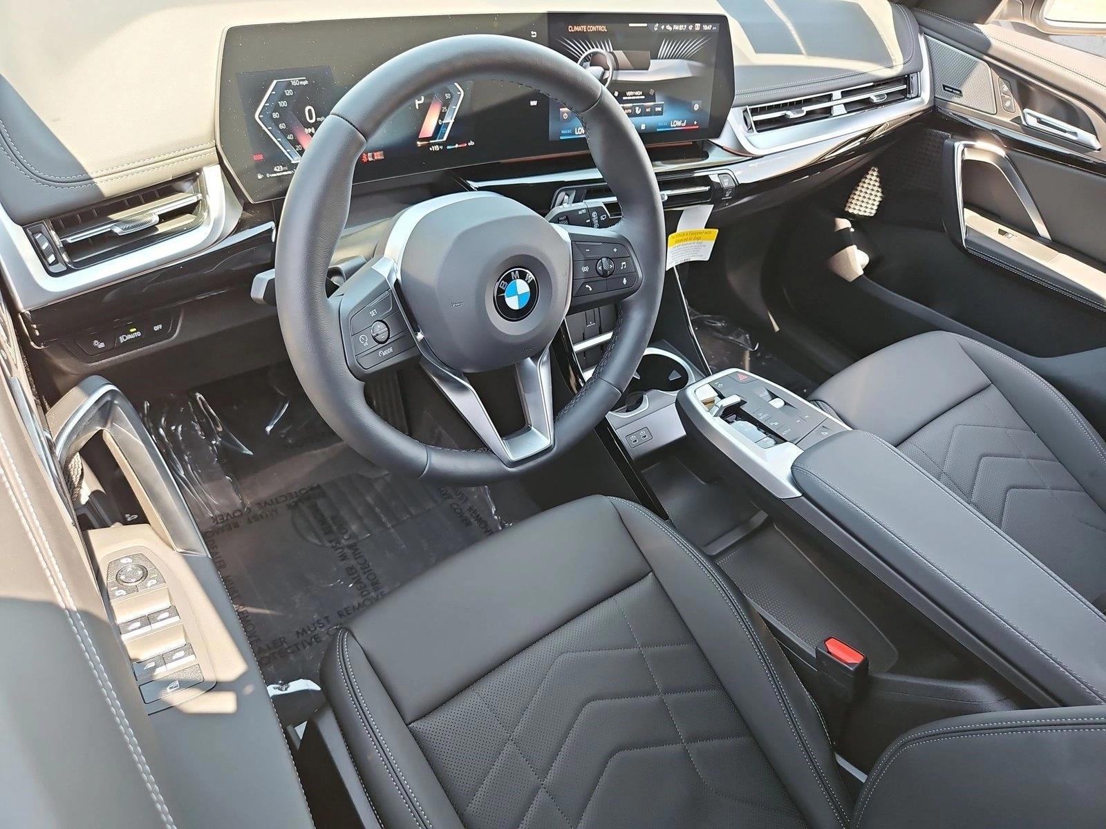 Thumbnail: 2026 BMW X1 - 3