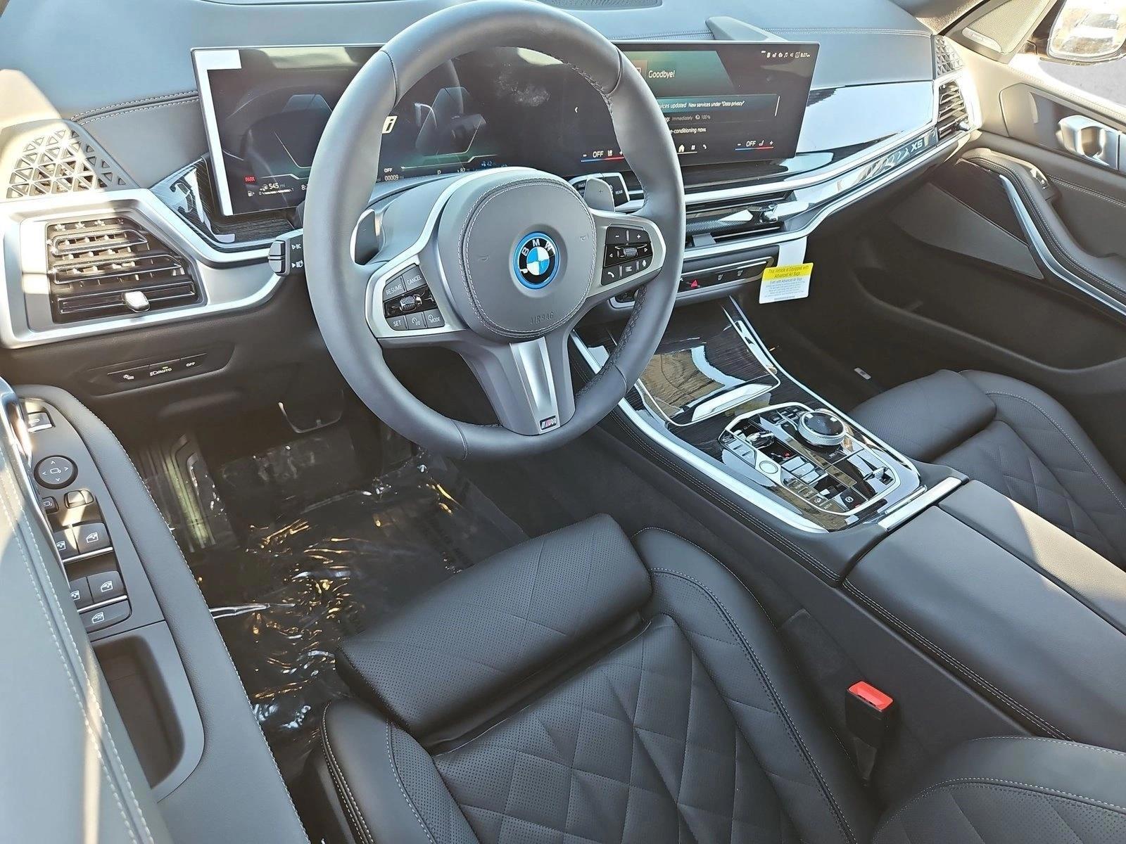 Thumbnail: 2026 BMW X5 - 3