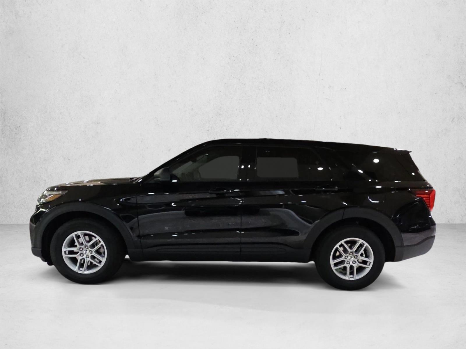 Thumbnail: 2026 Ford Explorer - 2