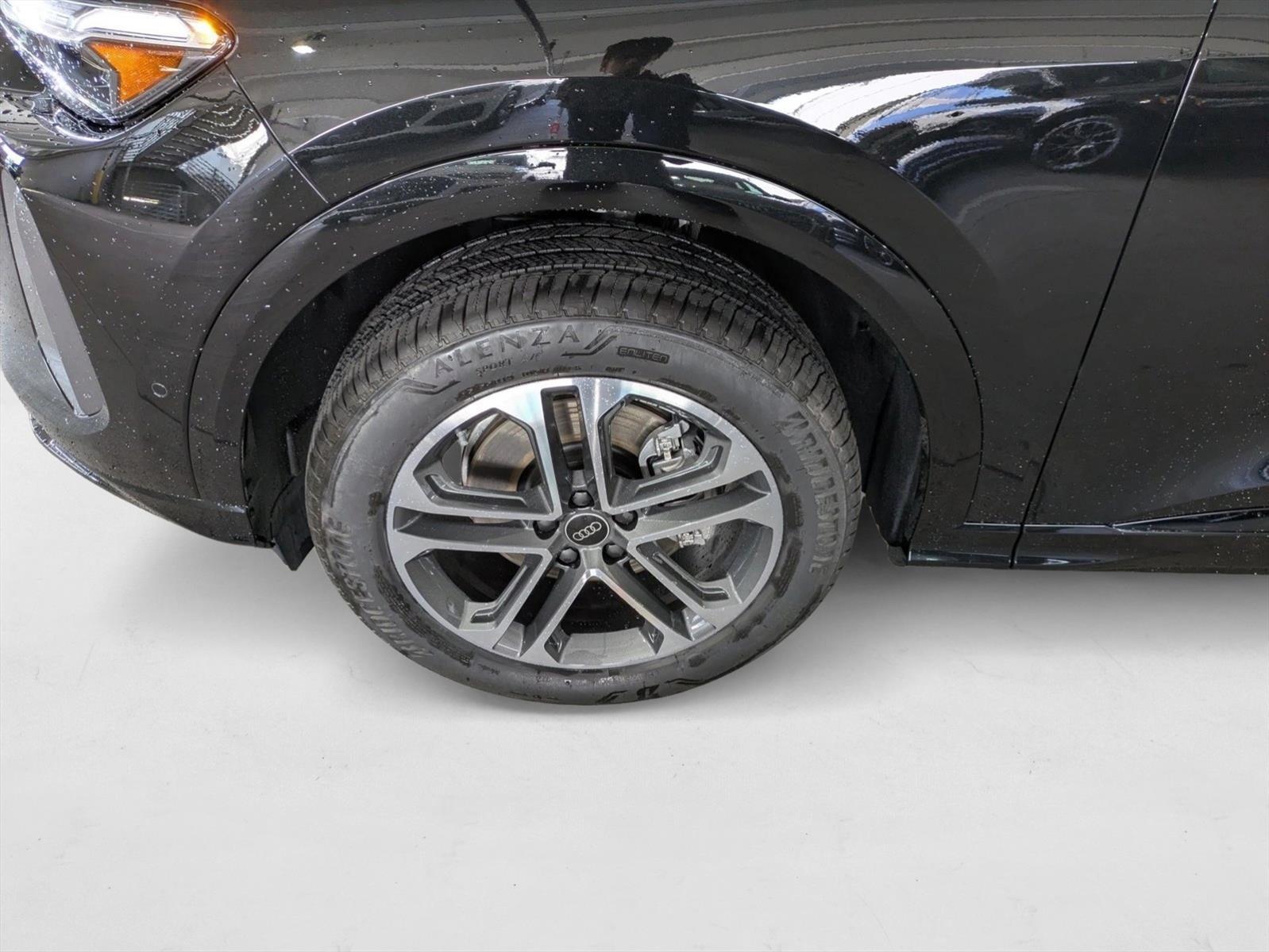 2025 Audi Q5 Premium Plus - Photo 10
