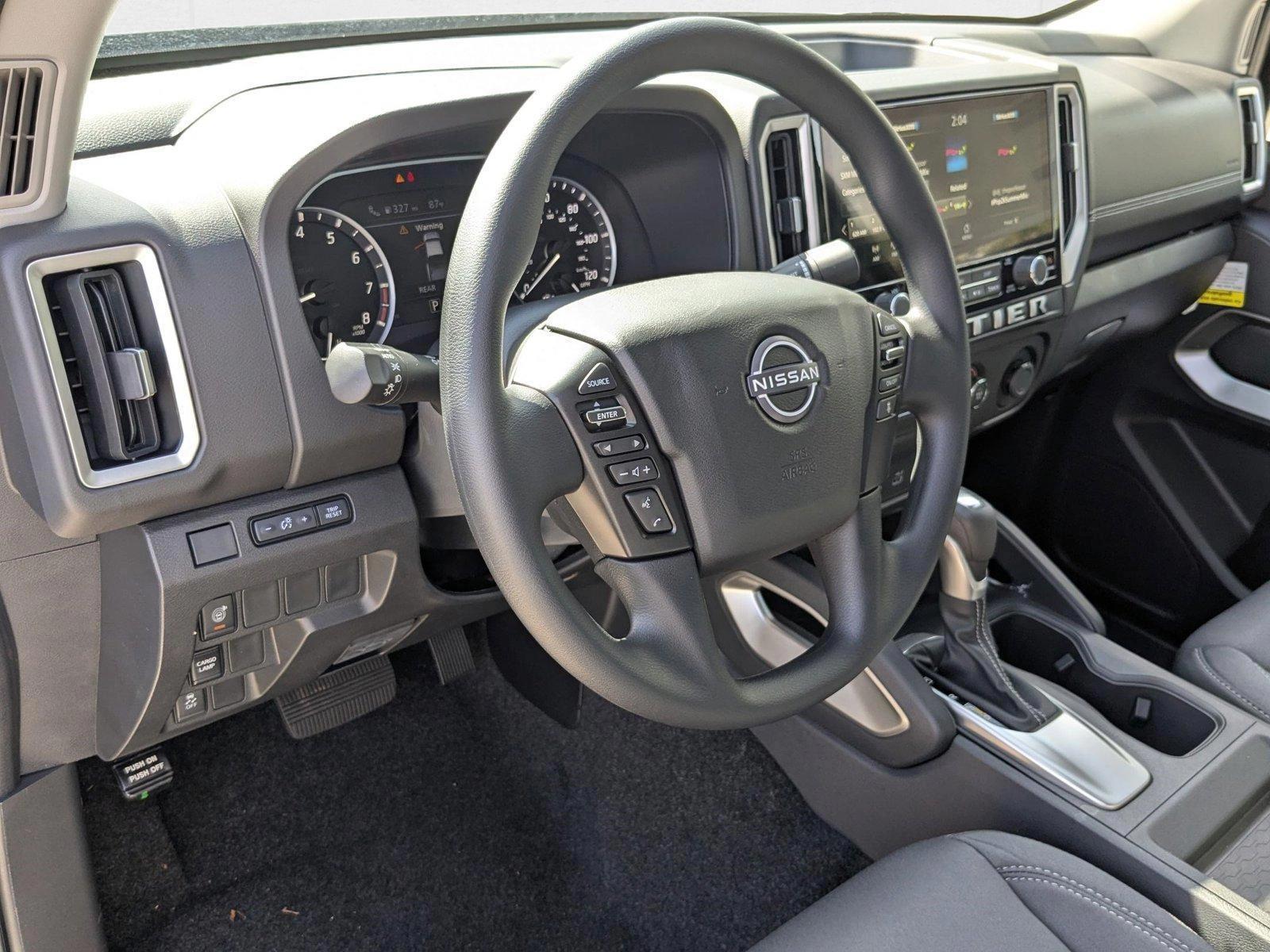 Thumbnail: 2025 Nissan Frontier - 3