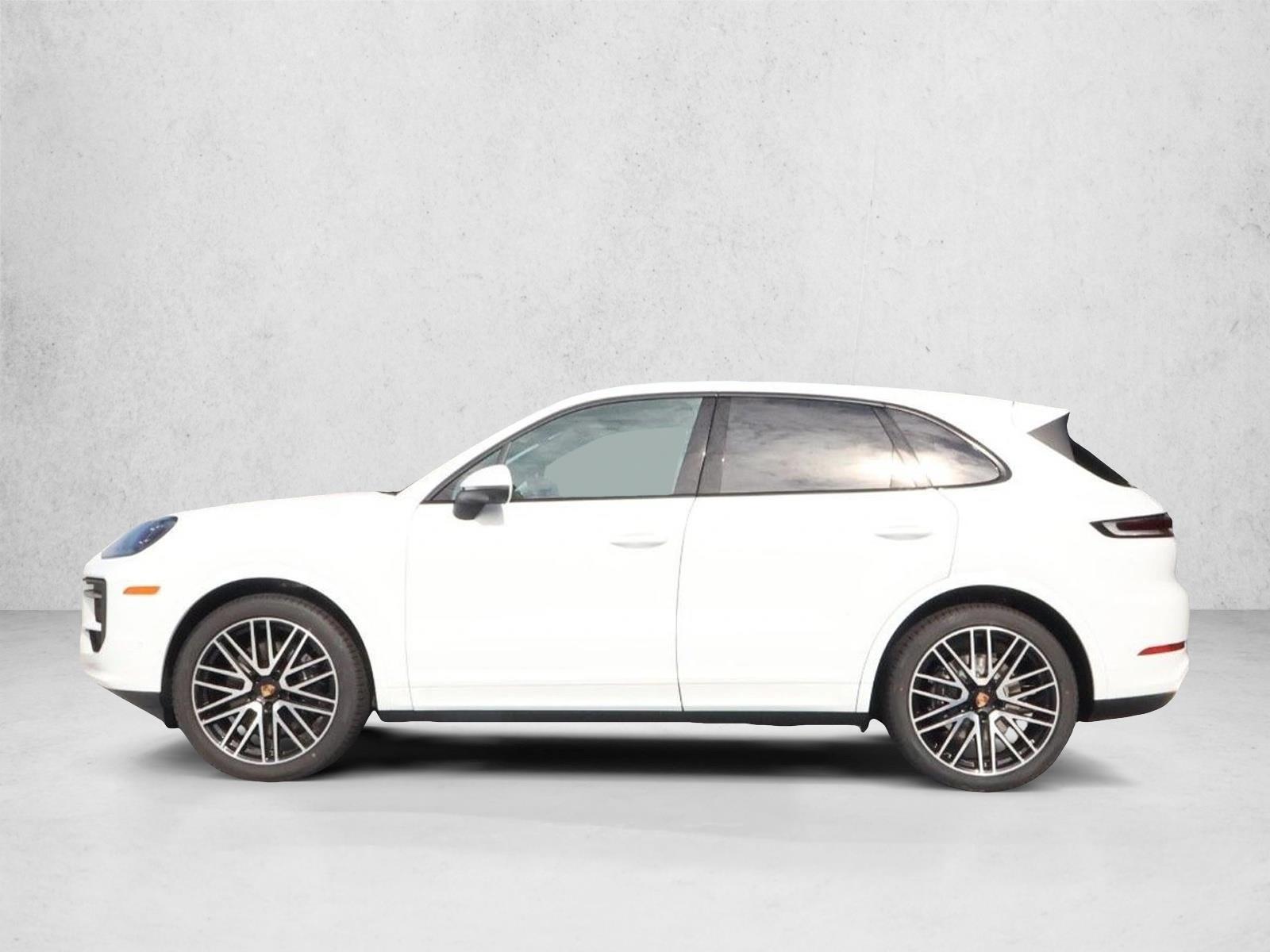 Thumbnail: 2026 Porsche Cayenne - 2