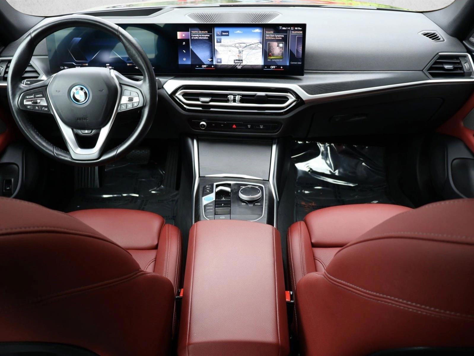 Thumbnail: 2023 BMW i4 - 4