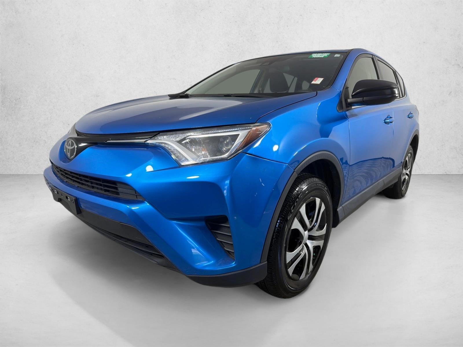 Thumbnail: 2018 Toyota RAV4 - 1