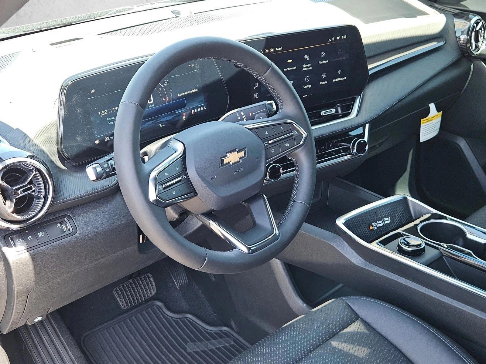 Thumbnail: 2026 Chevrolet Equinox - 3