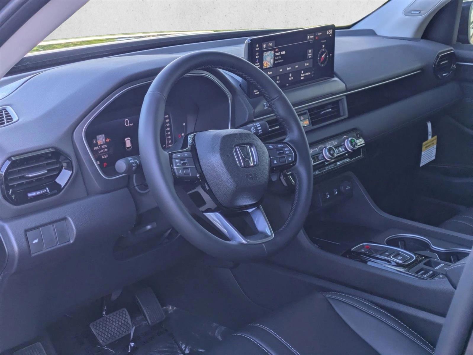 Thumbnail: 2026 Honda Pilot - 3