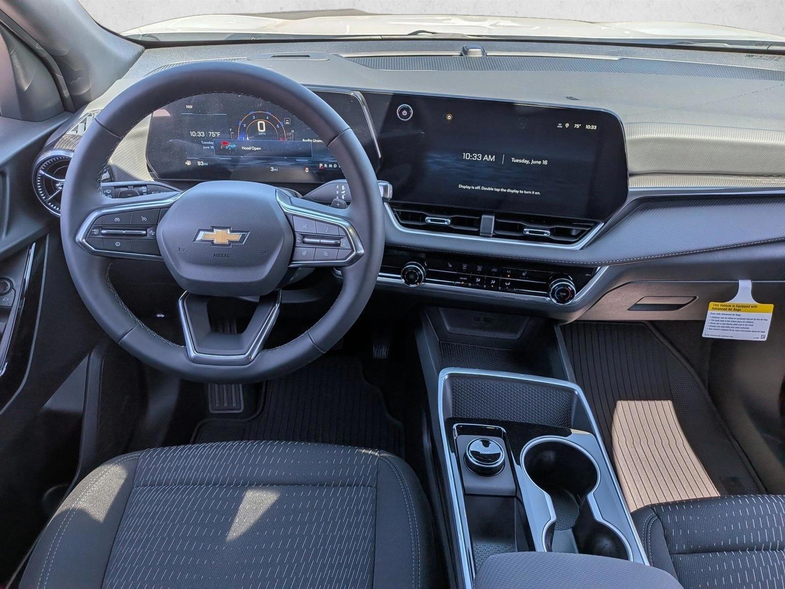 Thumbnail: 2026 Chevrolet Equinox - 3