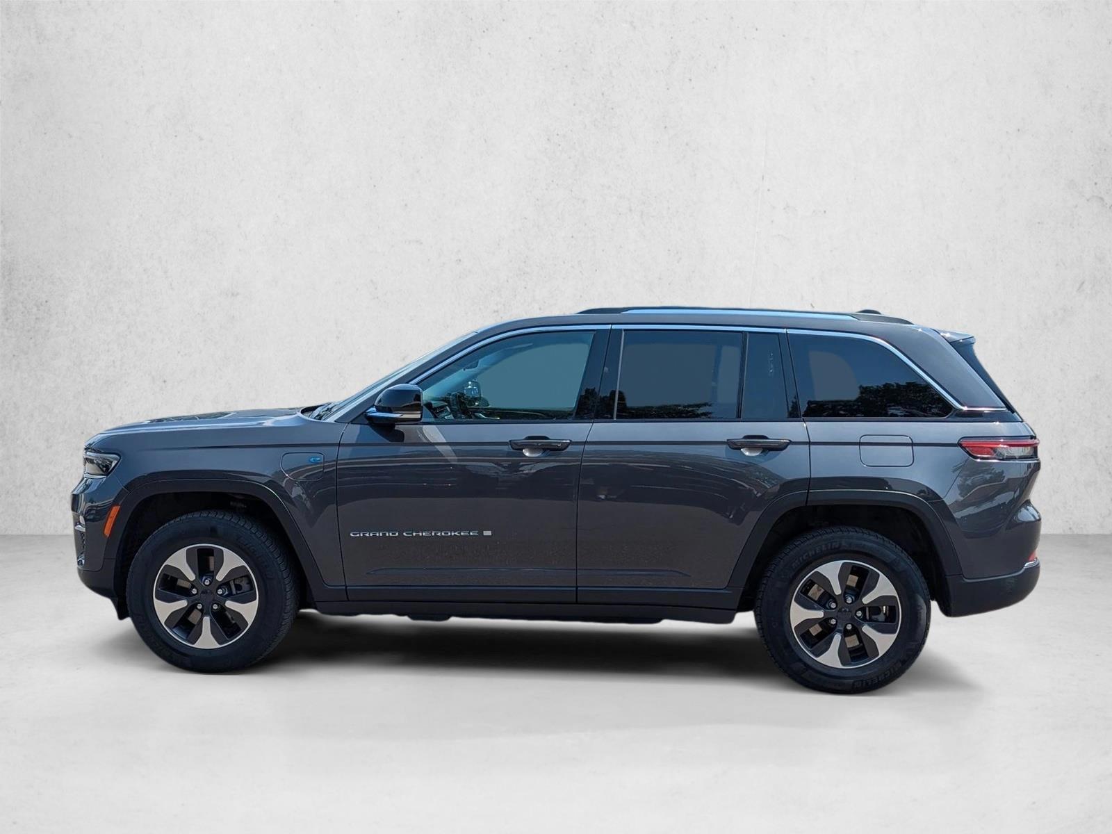 Thumbnail: 2023 Jeep Grand Cherokee - 2