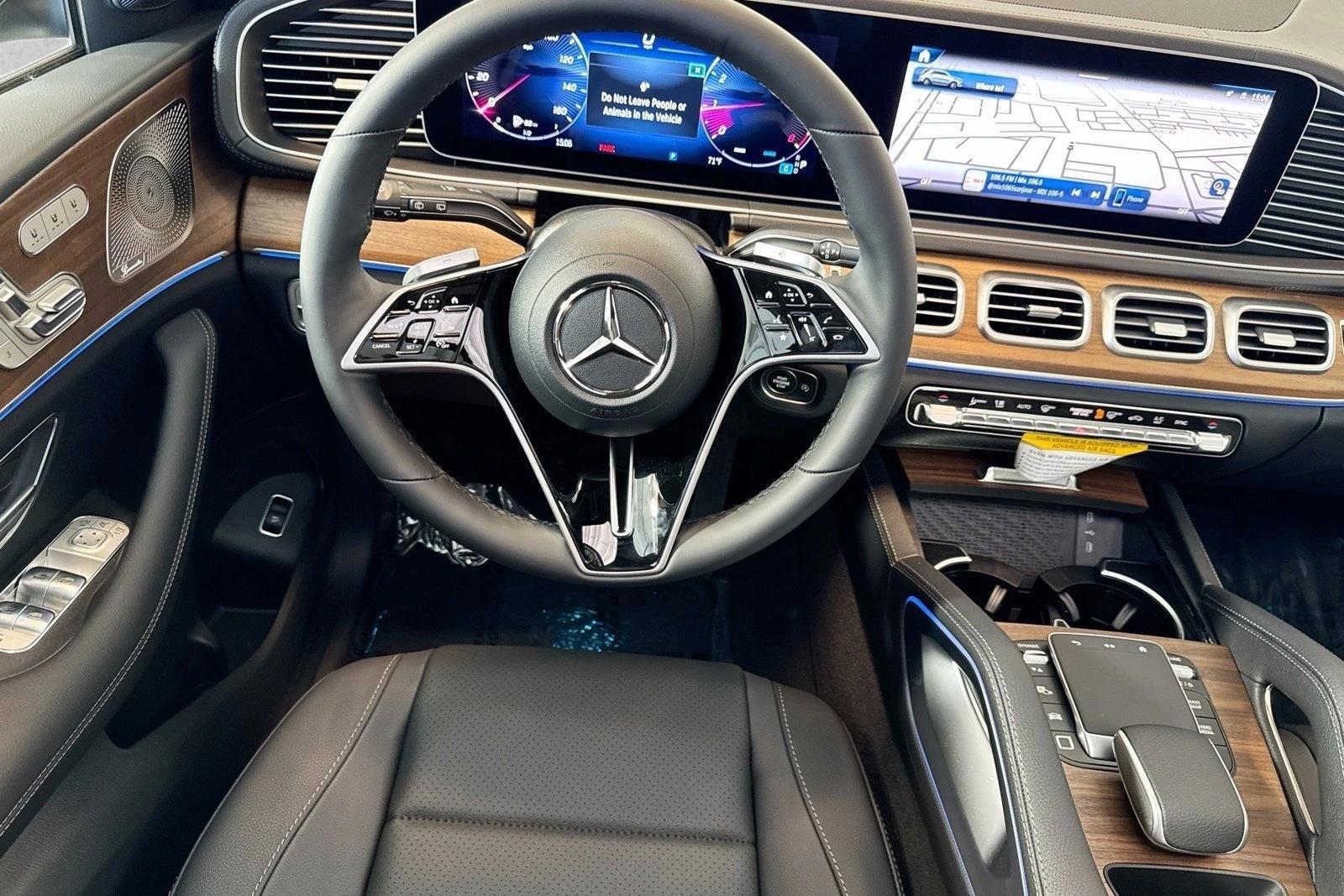 Thumbnail: 2026 Mercedes-Benz GLE - 4