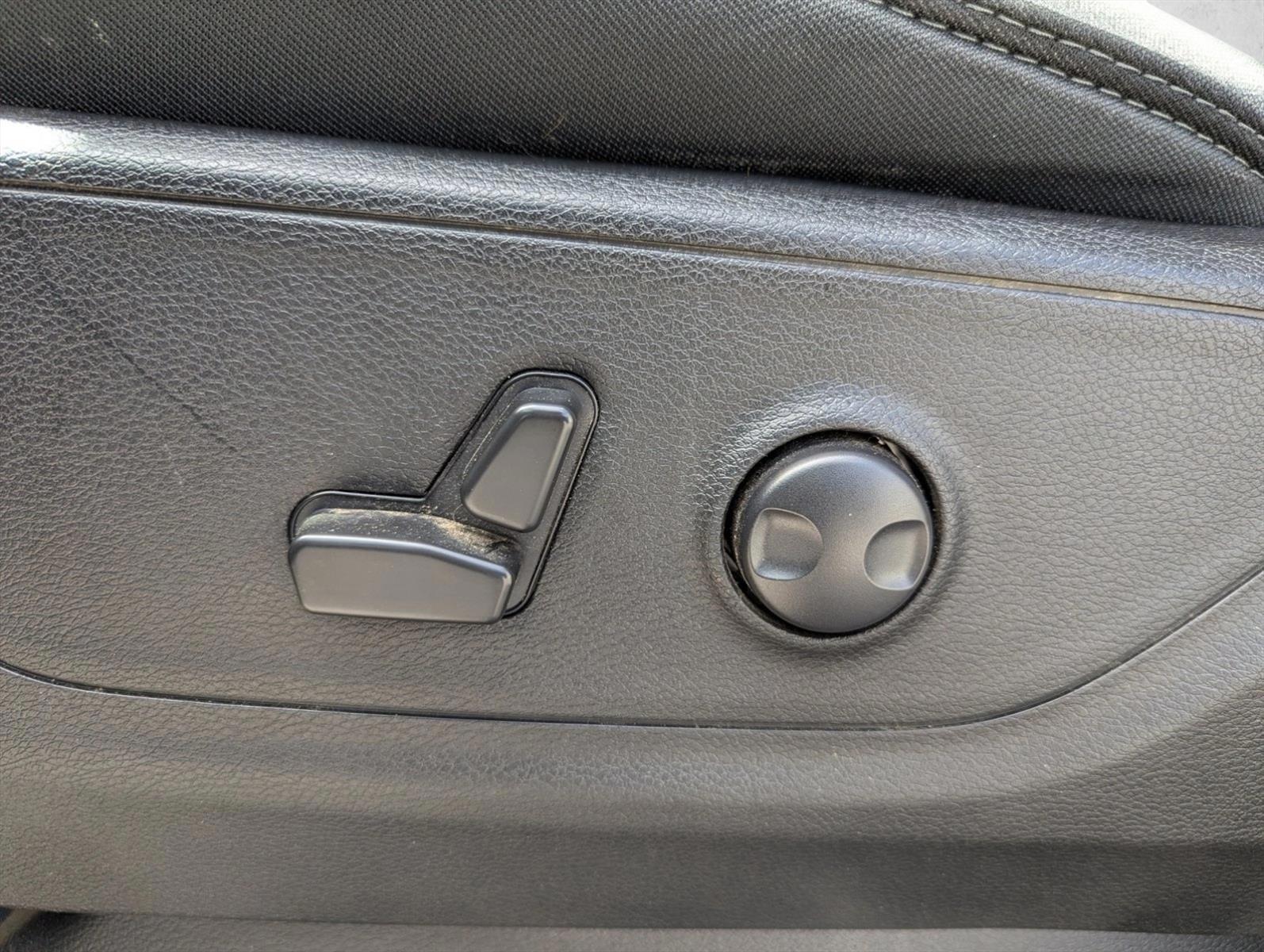 Thumbnail: 2022 RAM 1500 - 4