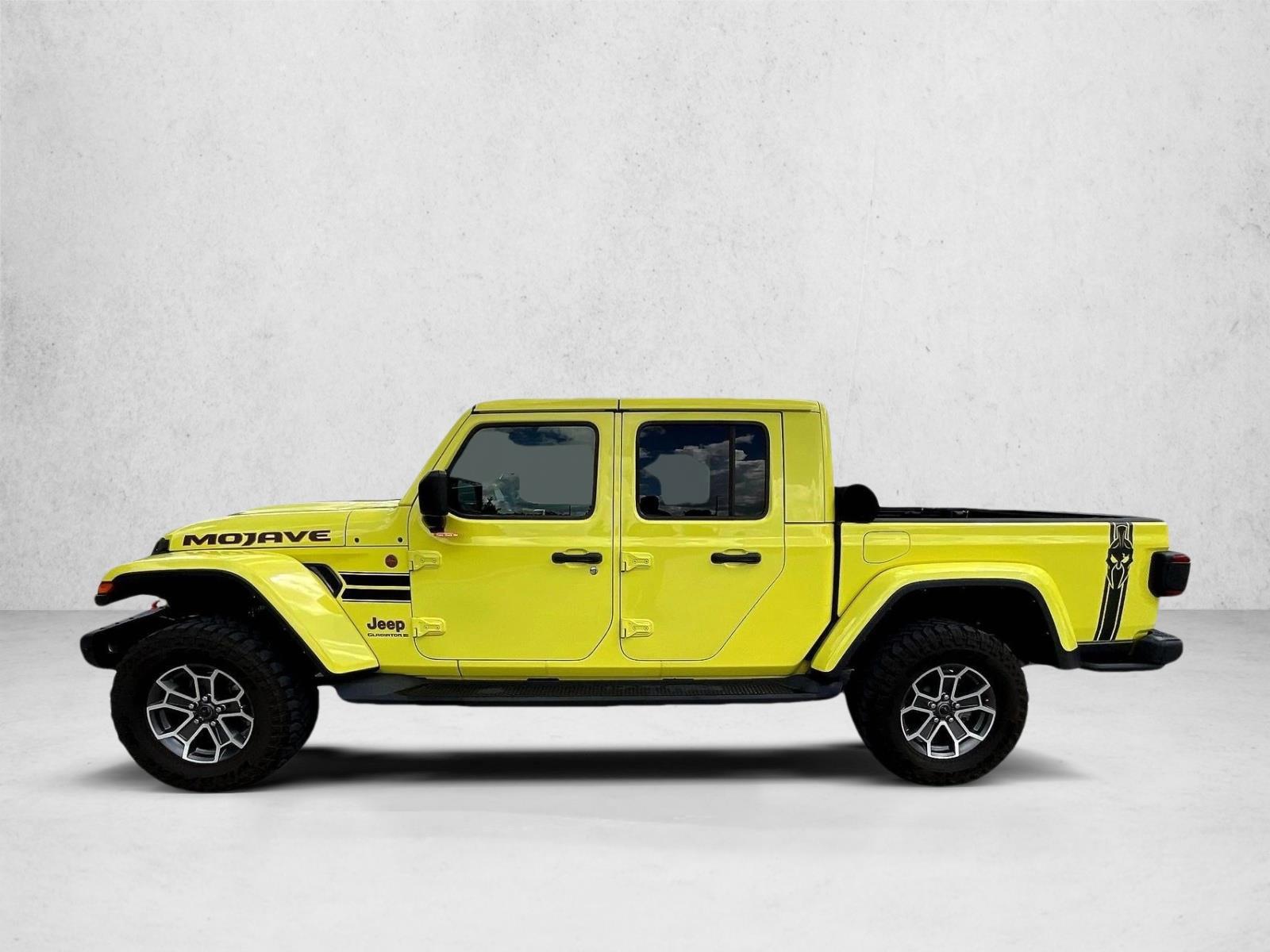 Thumbnail: 2024 Jeep Gladiator - 2