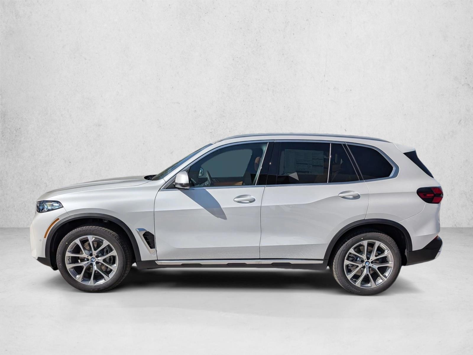 Thumbnail: 2026 BMW X5 - 2