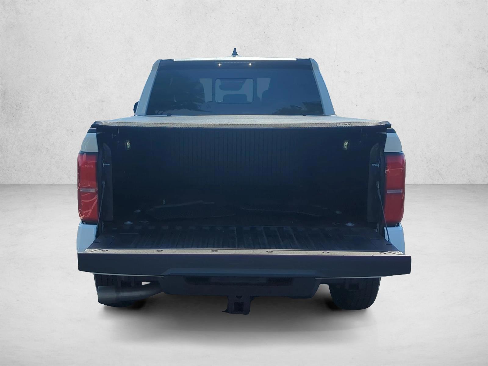 2024 Toyota Tacoma SR5 - Photo 6