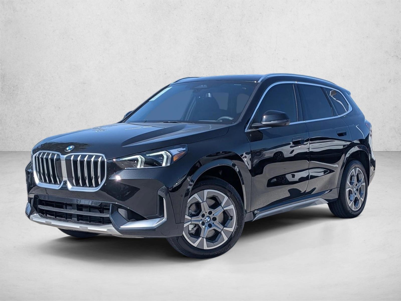 Thumbnail: 2026 BMW X1 - 1