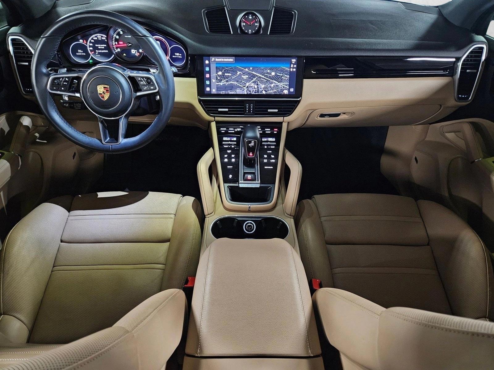 Thumbnail: 2023 Porsche Cayenne - 3