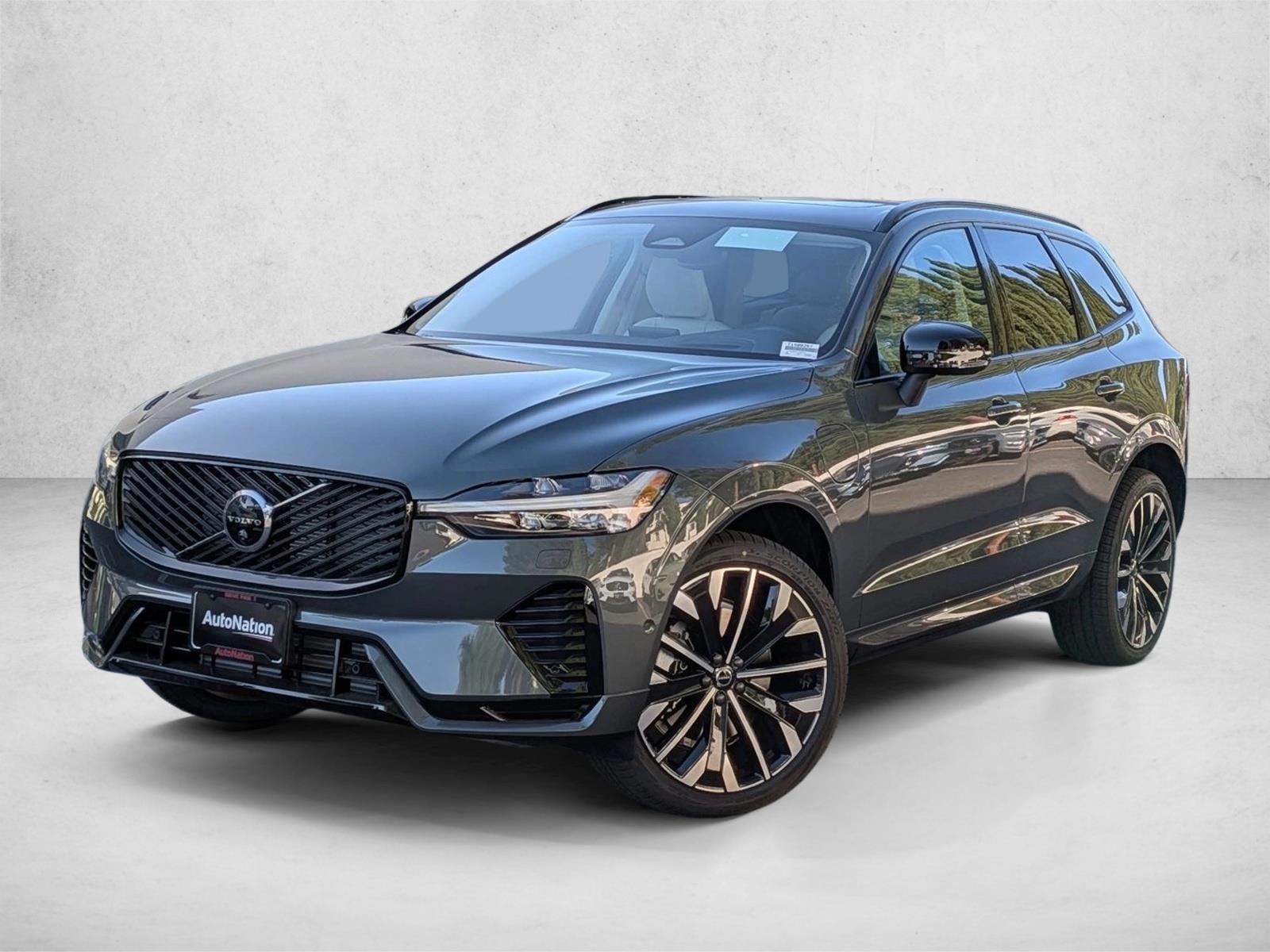 Thumbnail: 2026 Volvo XC60 - 1