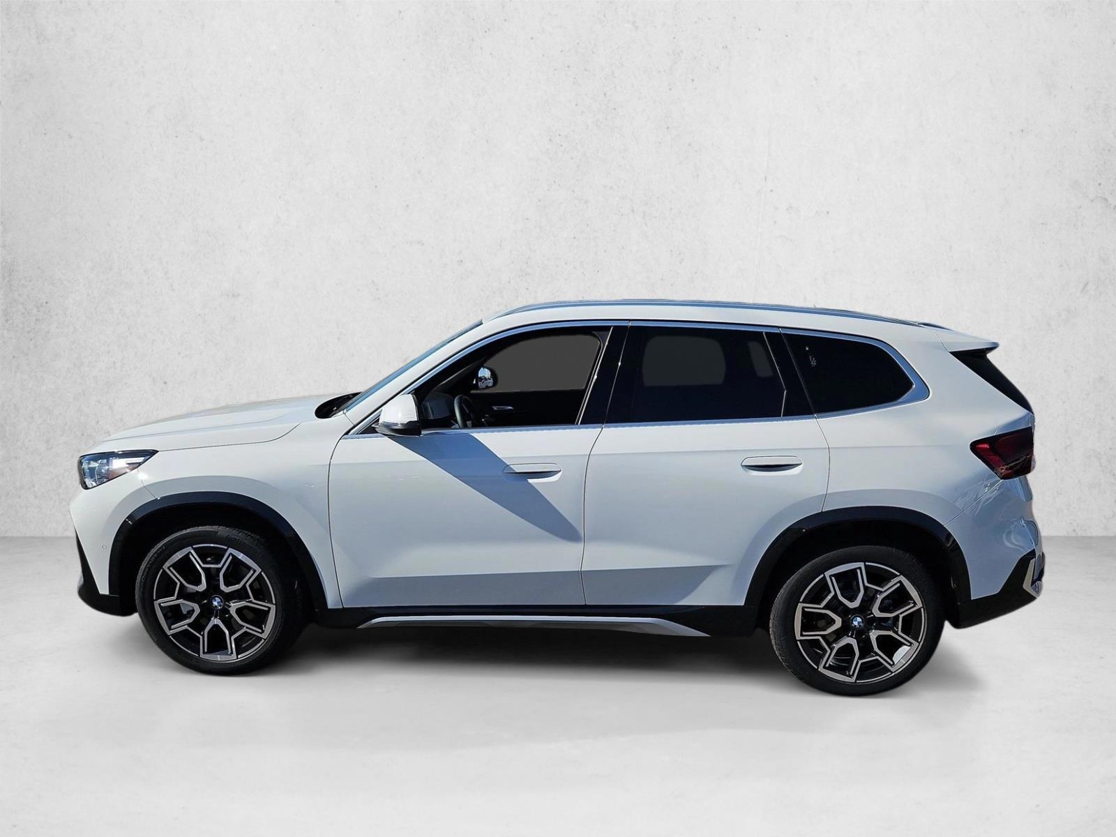 Thumbnail: 2026 BMW X1 - 2