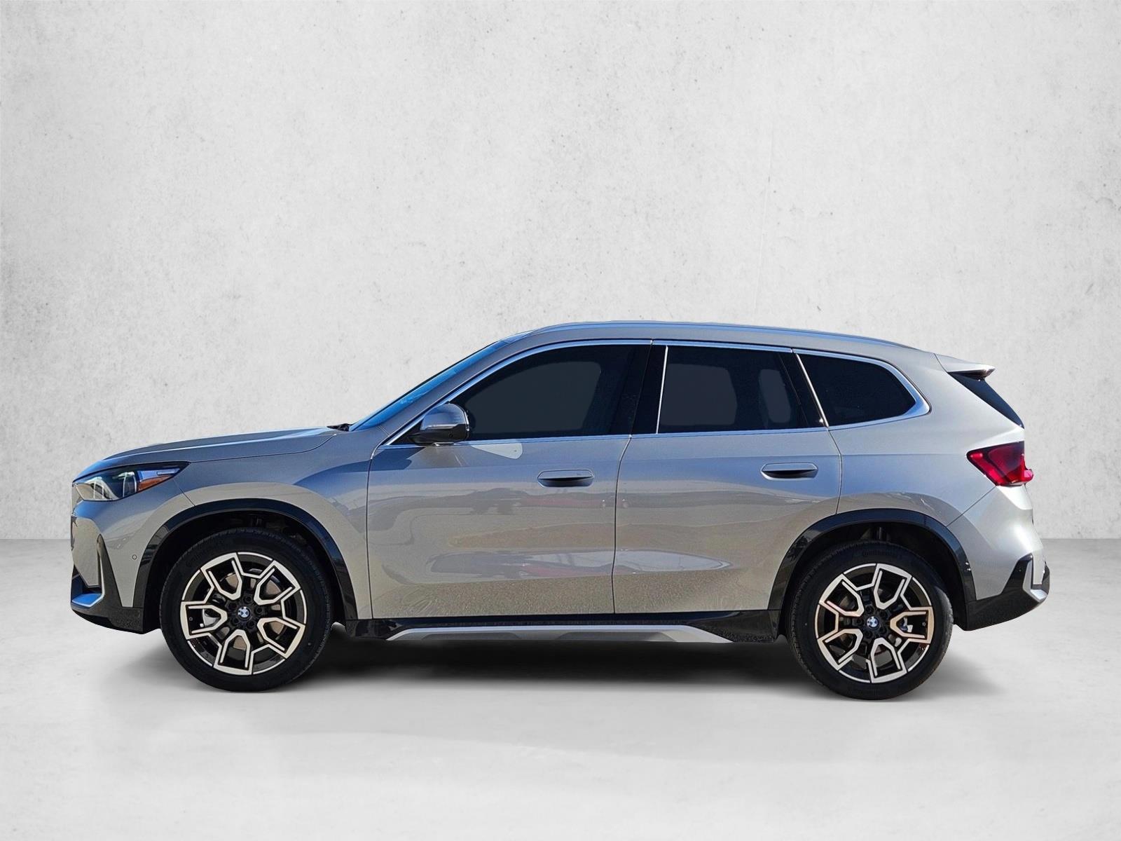Thumbnail: 2026 BMW X1 - 2